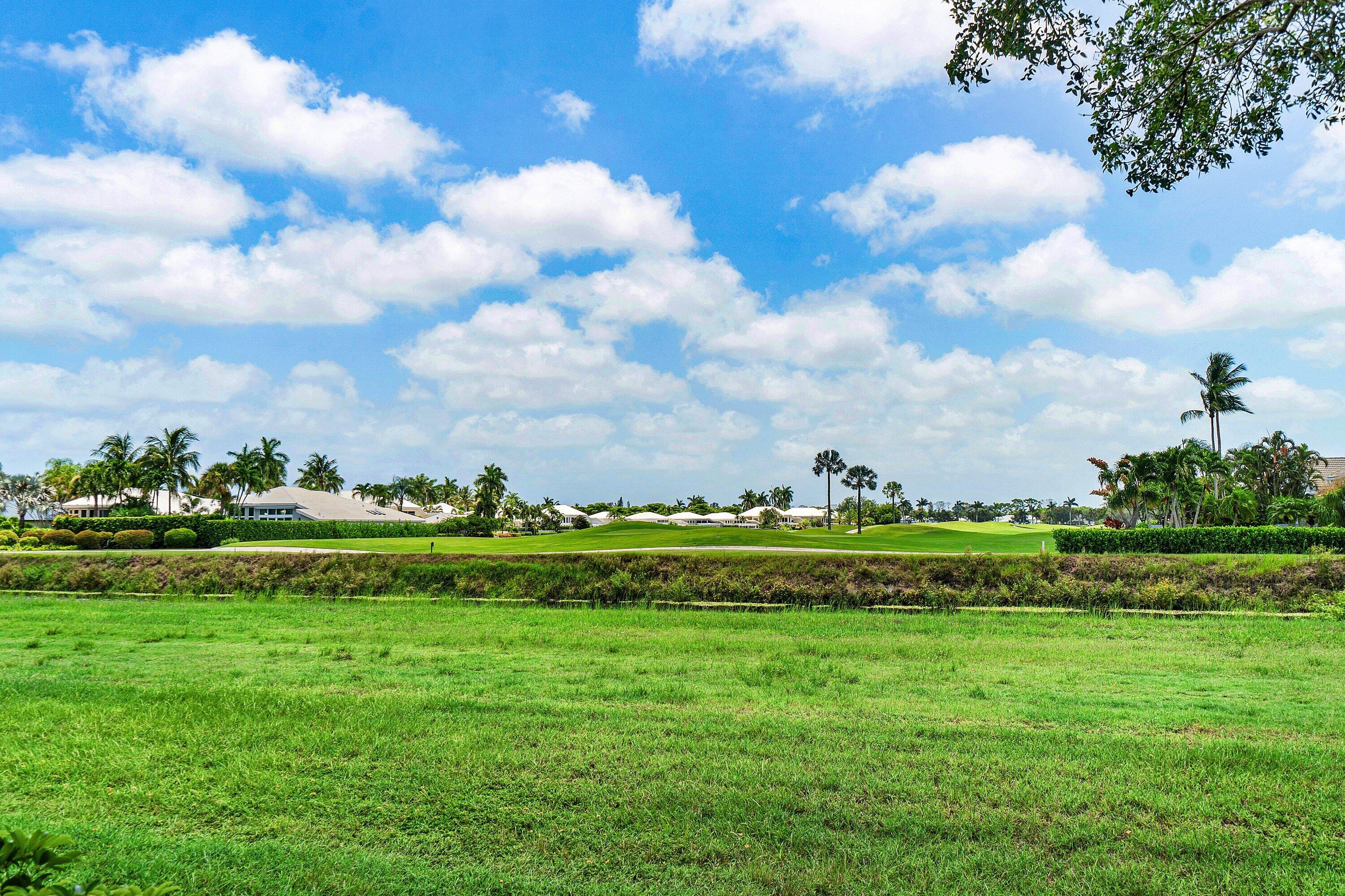 CYPRESS ISLE / POLO CLUB - Residential