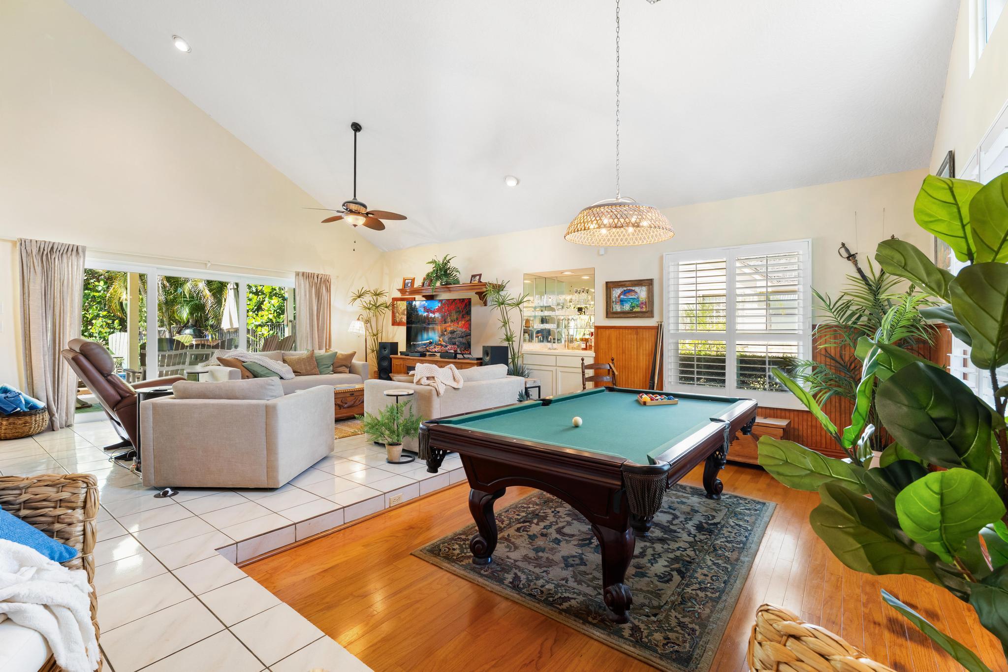 WHISPERING TRAILS 4 - Residential