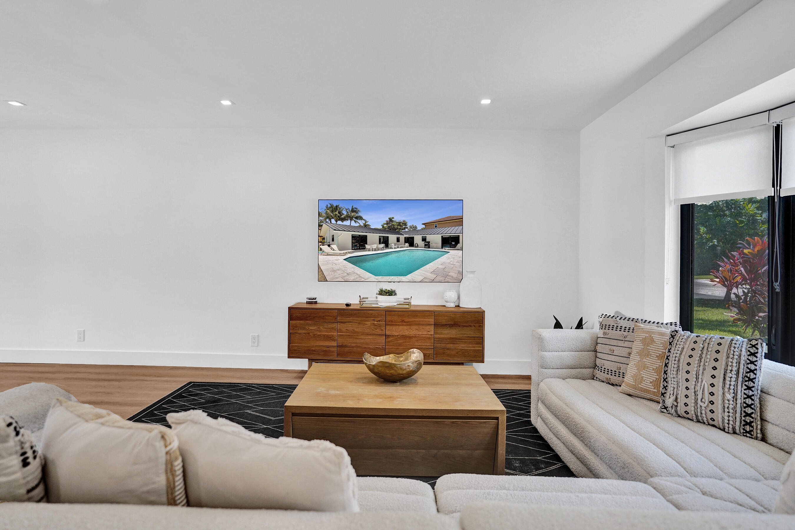 TROPIC ISLE 2ND SEC - Residential