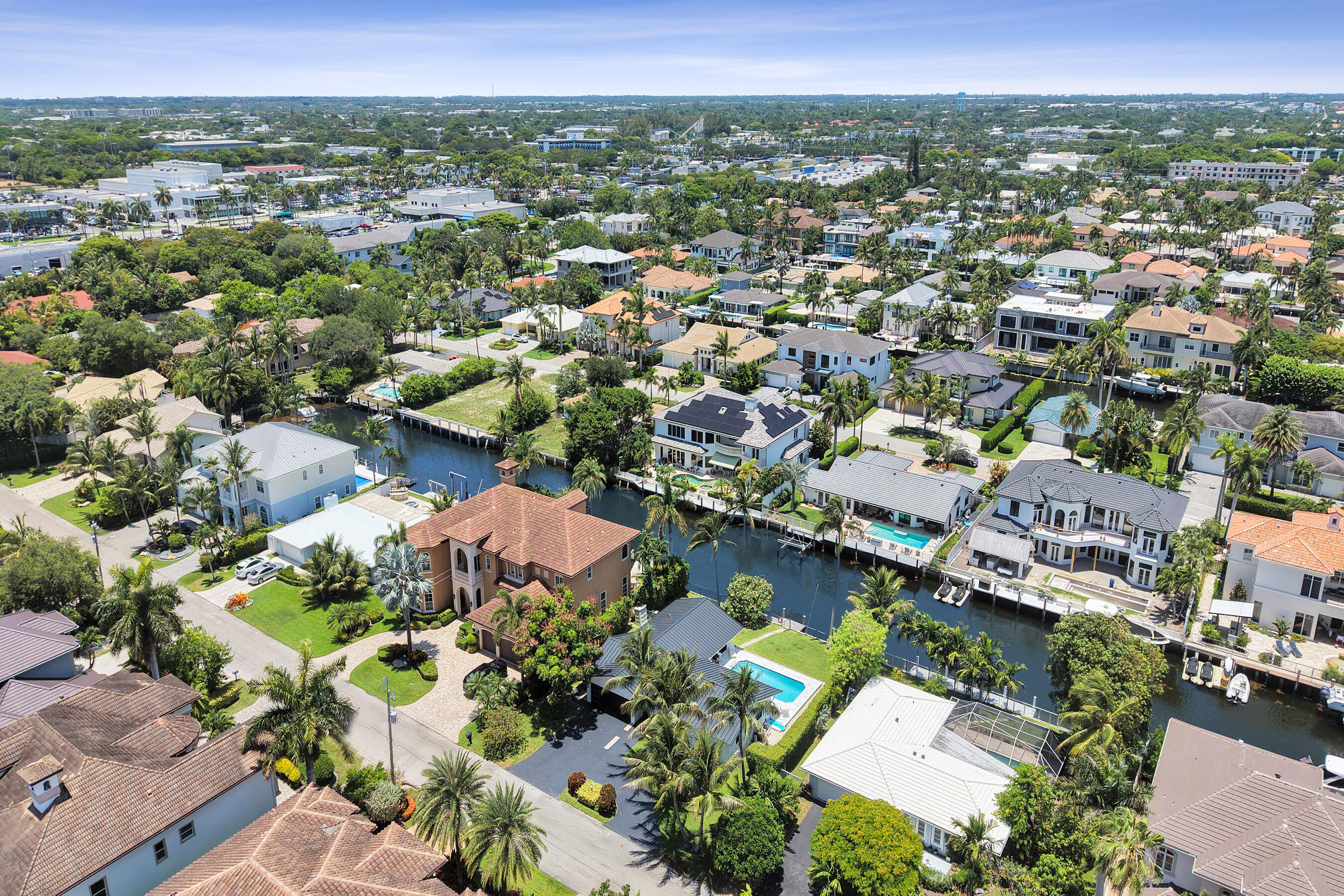 TROPIC ISLE 2ND SEC - Residential