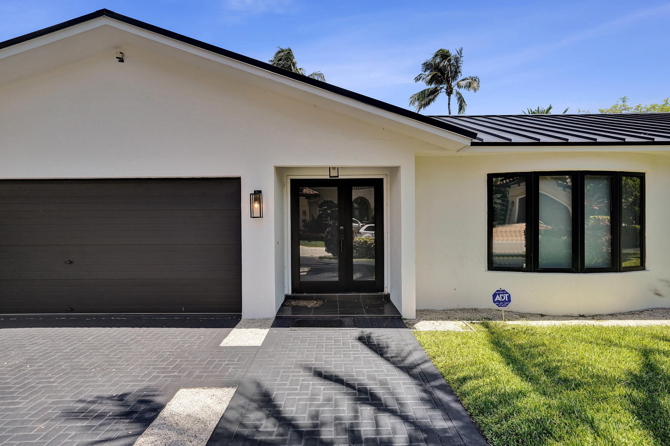 TROPIC ISLE 2ND SEC - Residential
