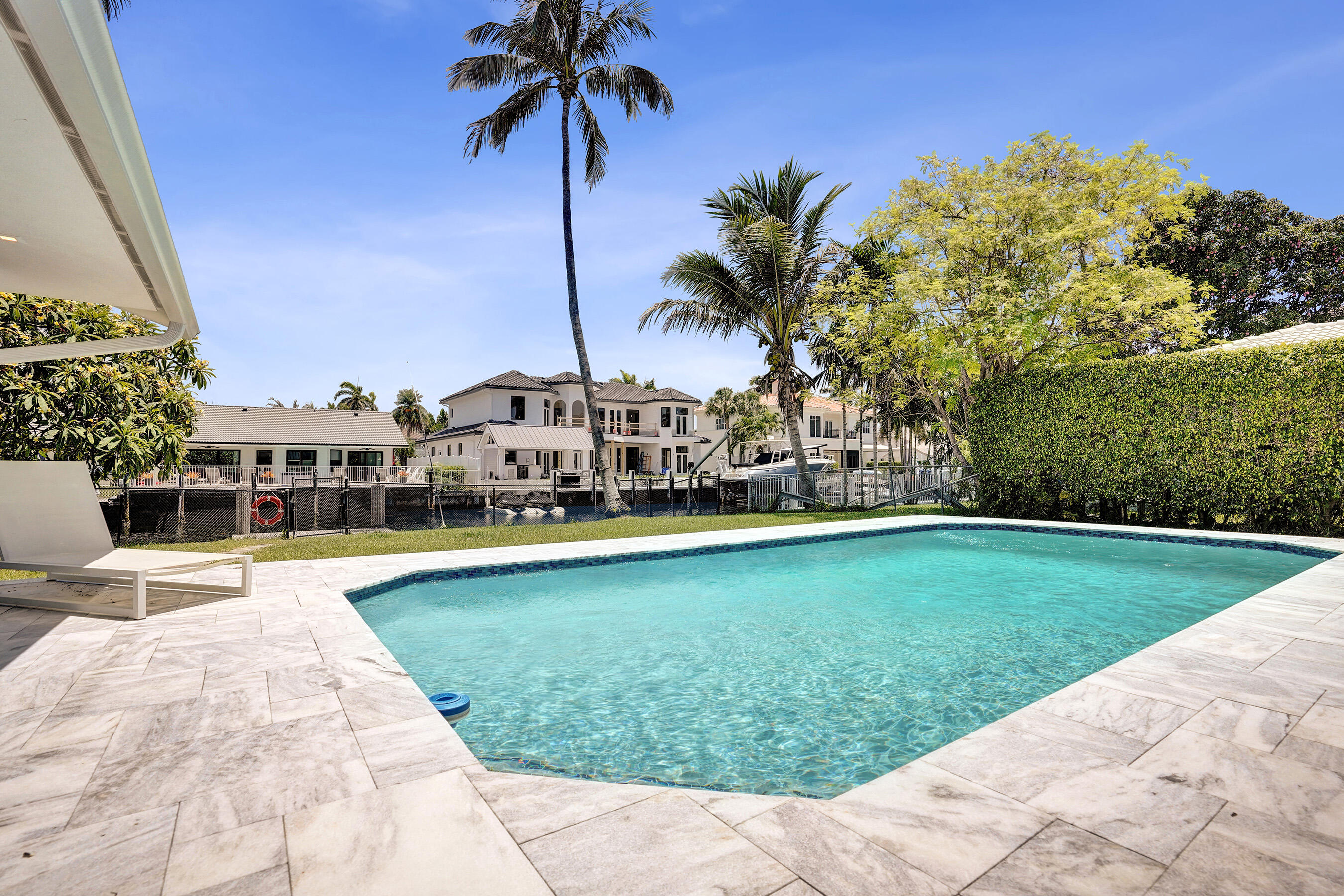 TROPIC ISLE 2ND SEC - Residential