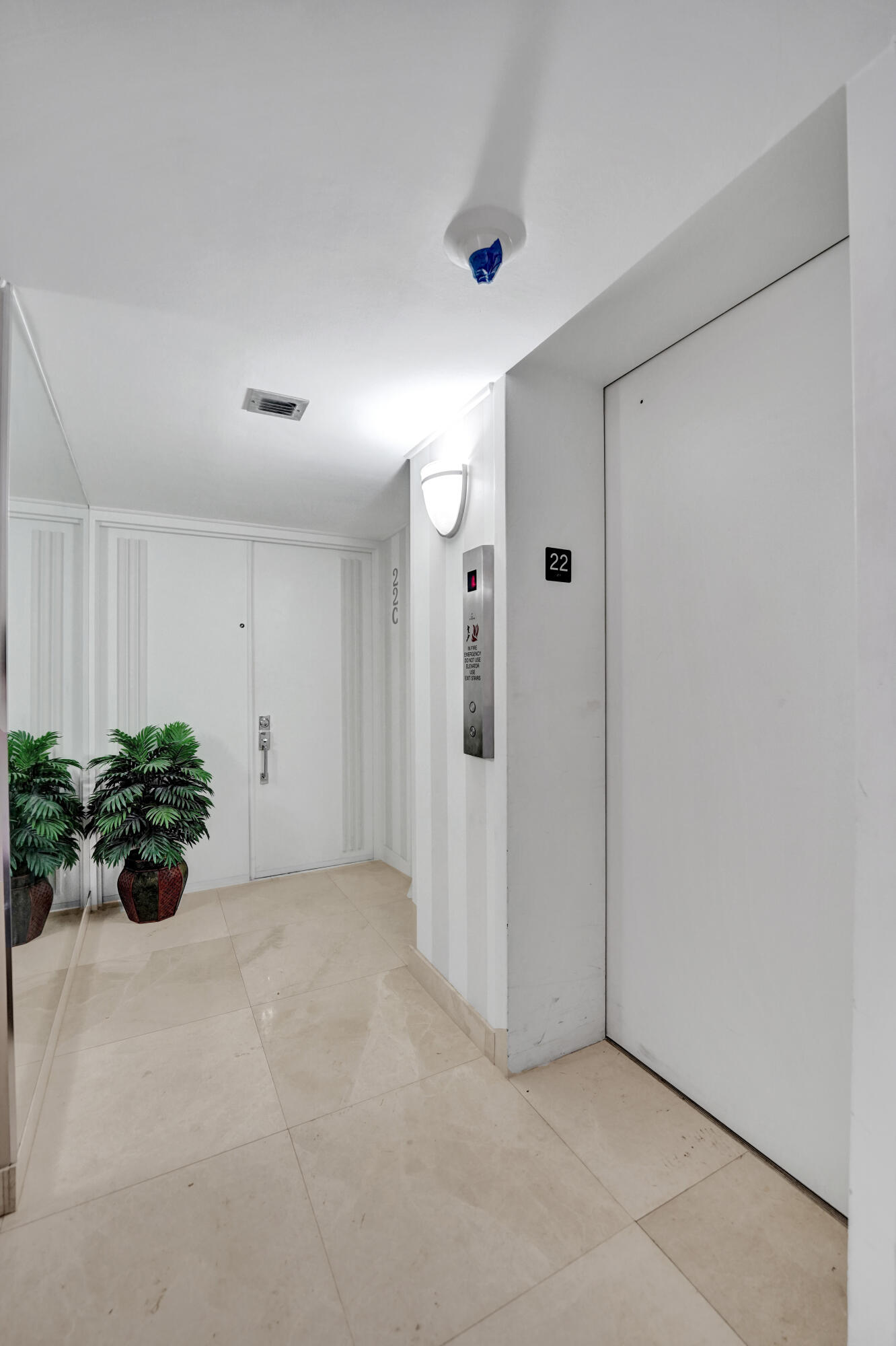 CORINTHIAN ON THE INTRACOASTAL - Residential