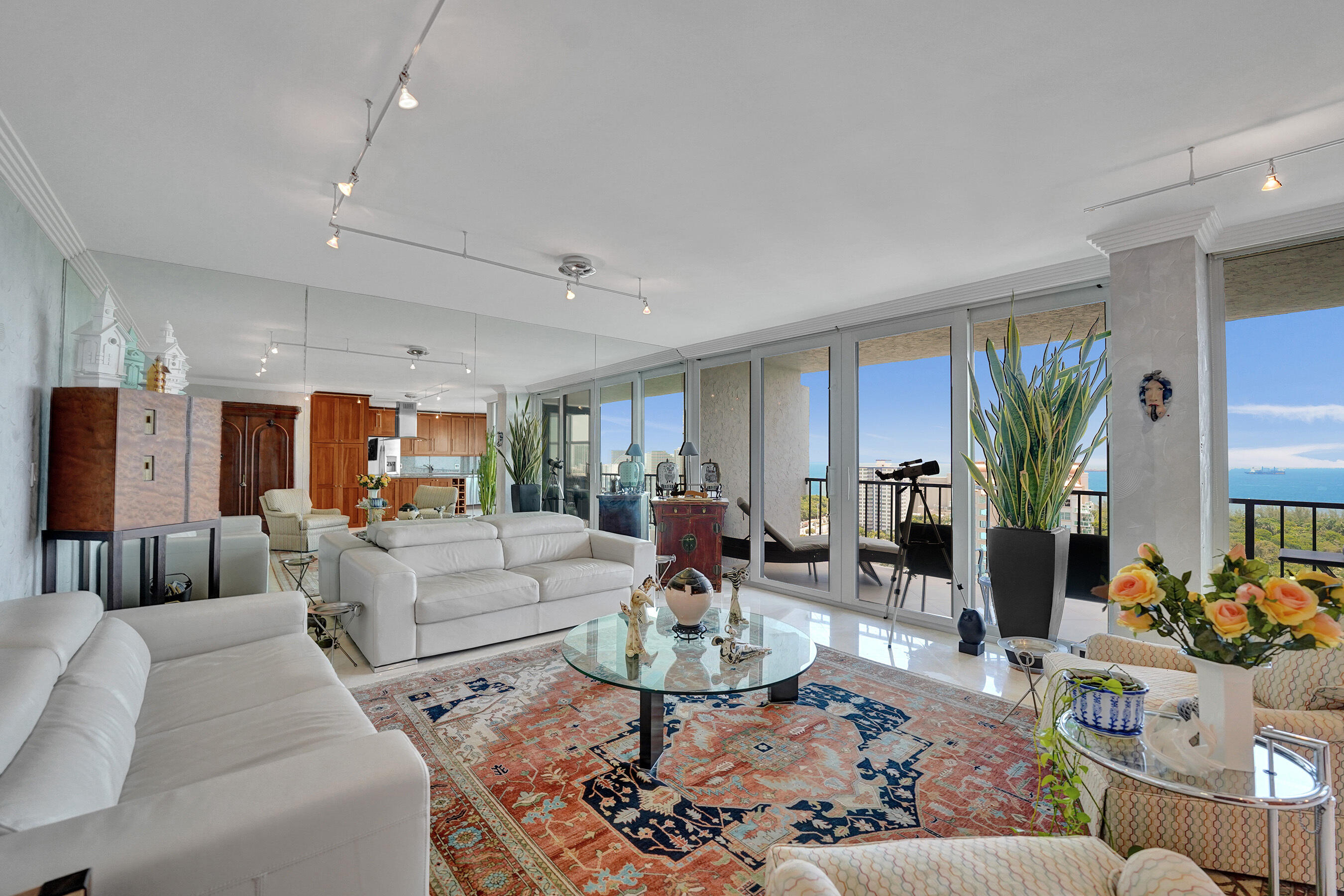 CORINTHIAN ON THE INTRACOASTAL - Residential