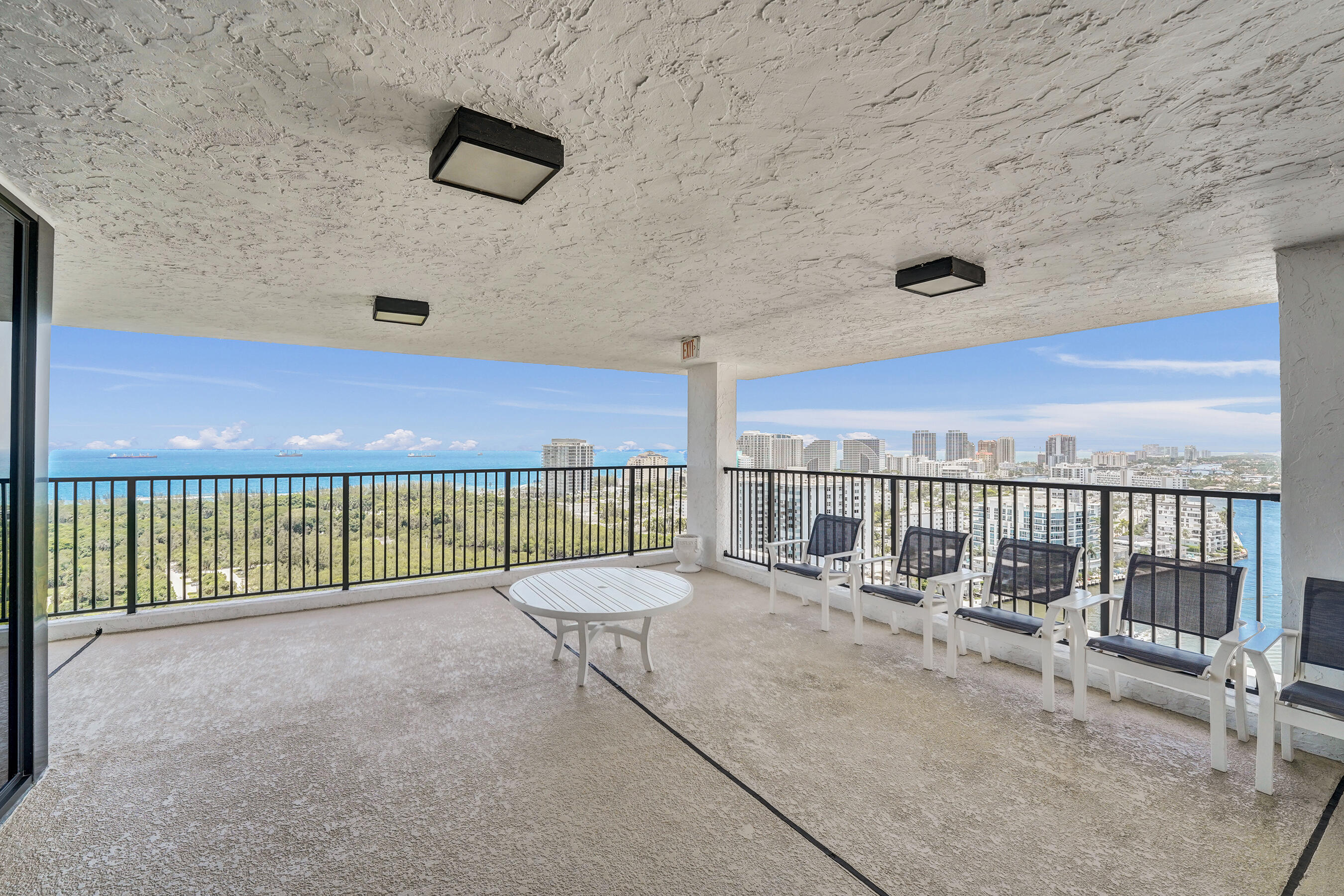 CORINTHIAN ON THE INTRACOASTAL - Residential