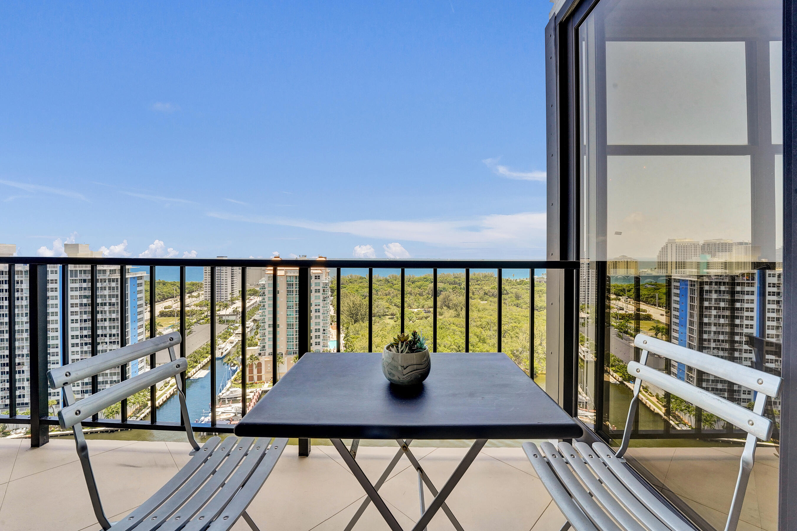 CORINTHIAN ON THE INTRACOASTAL - Residential
