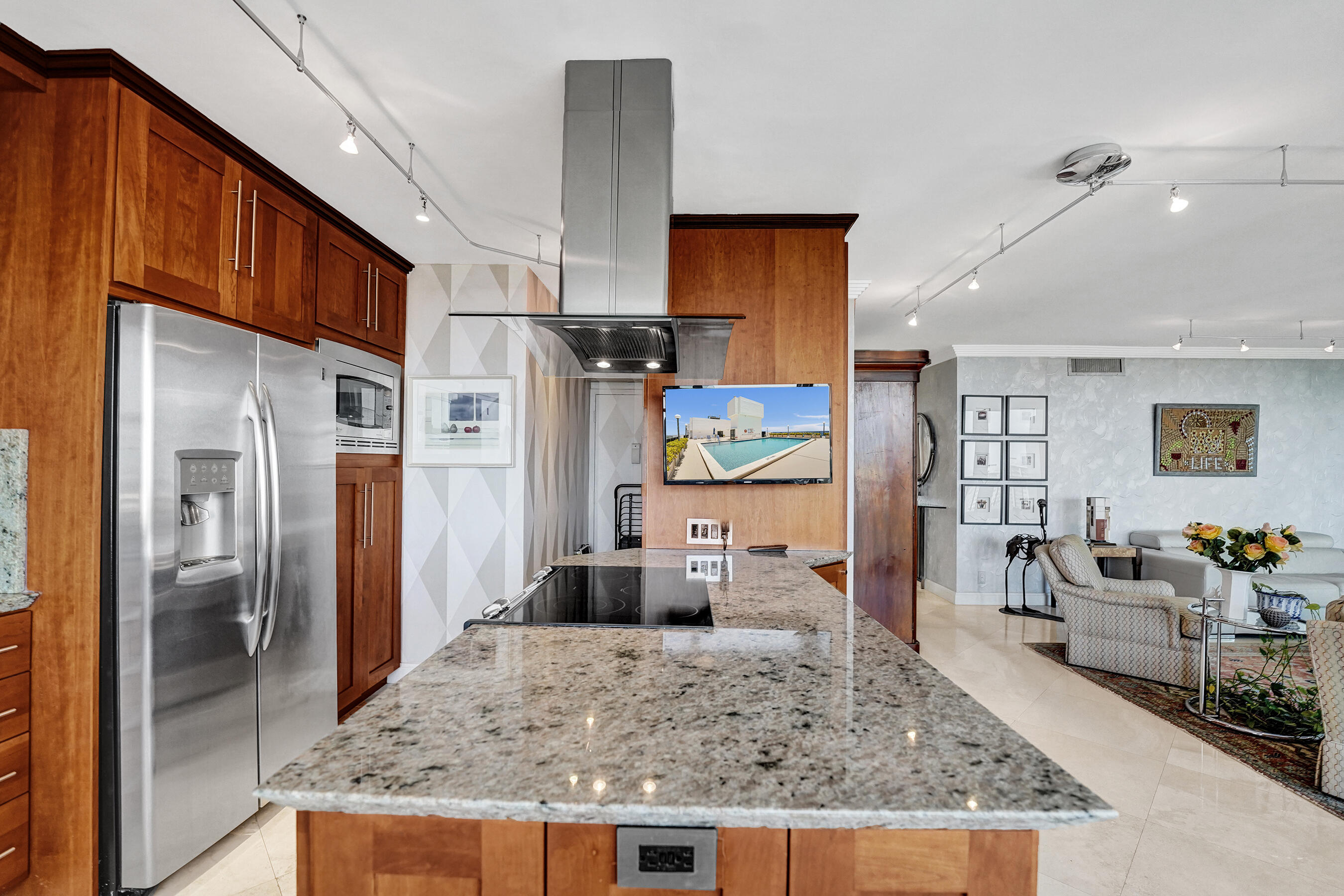 CORINTHIAN ON THE INTRACOASTAL - Residential