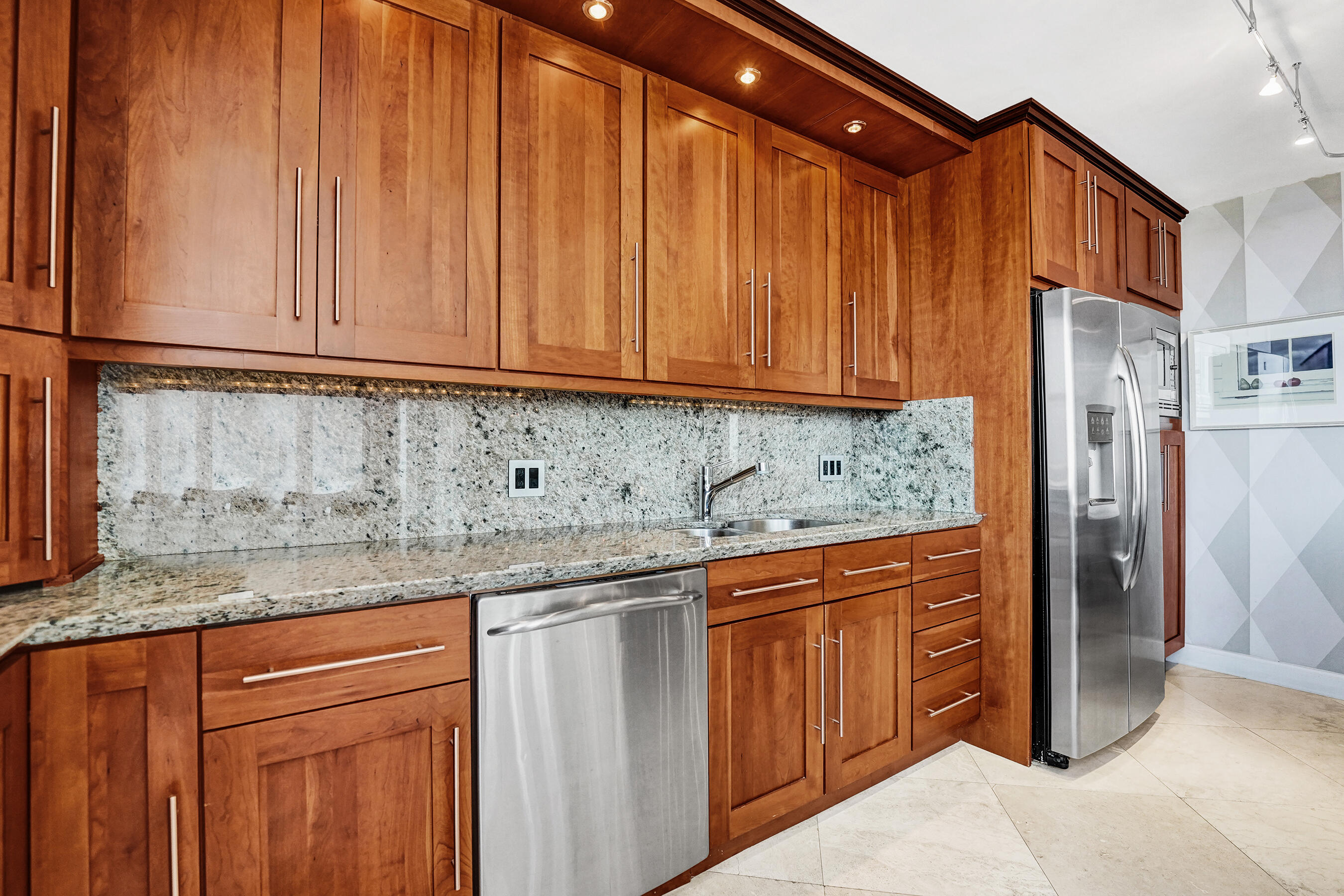CORINTHIAN ON THE INTRACOASTAL - Residential