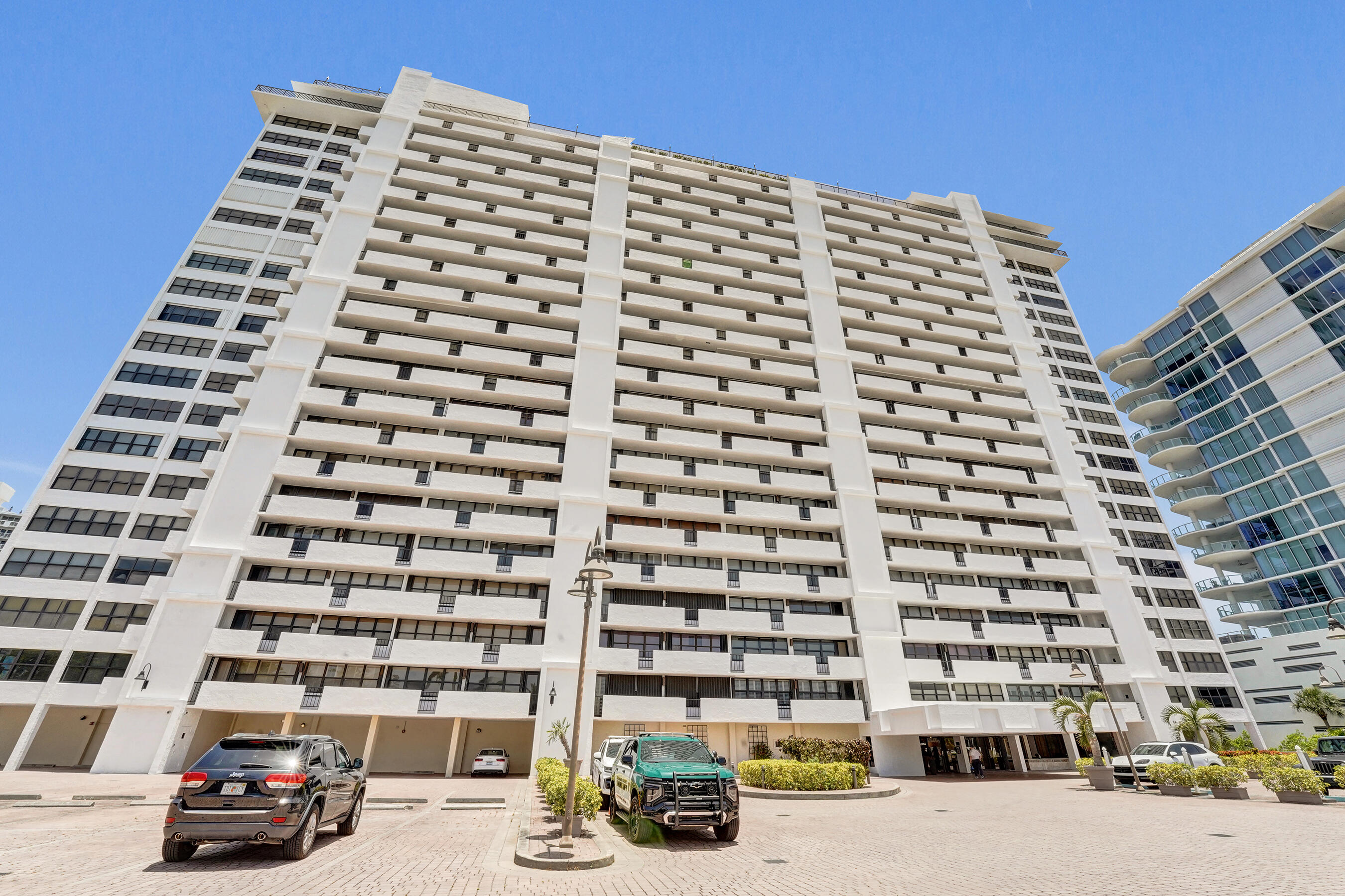 CORINTHIAN ON THE INTRACOASTAL - Residential