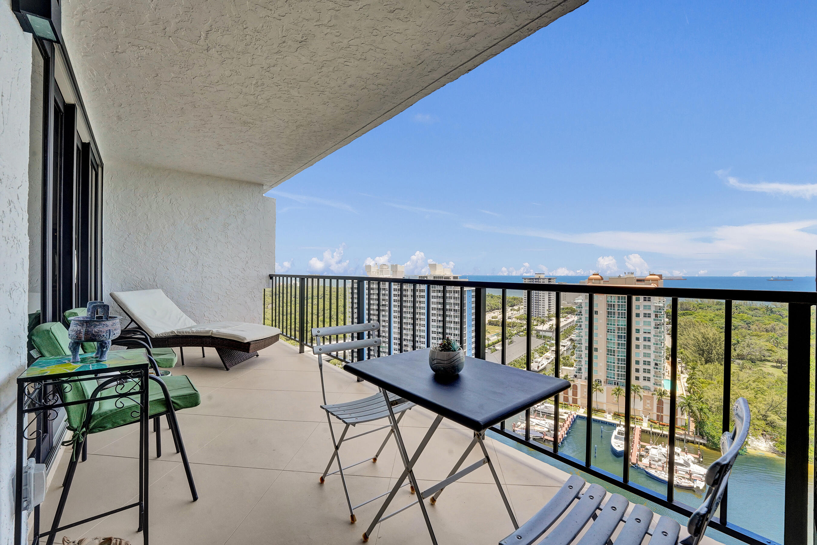 CORINTHIAN ON THE INTRACOASTAL - Residential