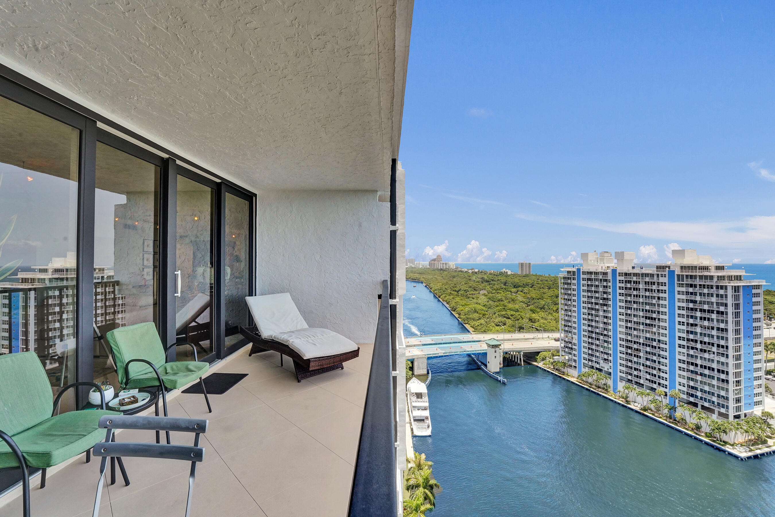 CORINTHIAN ON THE INTRACOASTAL - Residential