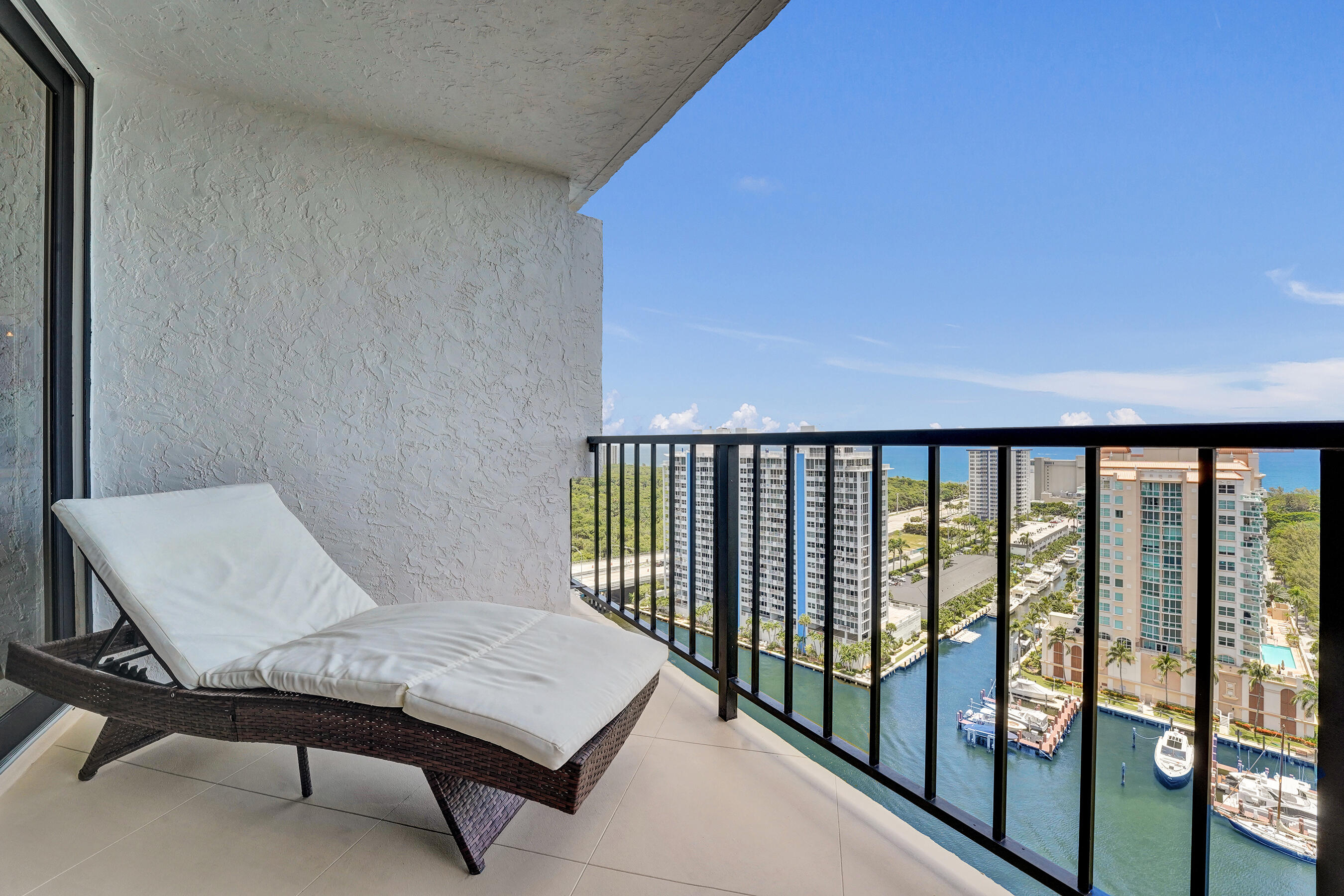 CORINTHIAN ON THE INTRACOASTAL - Residential