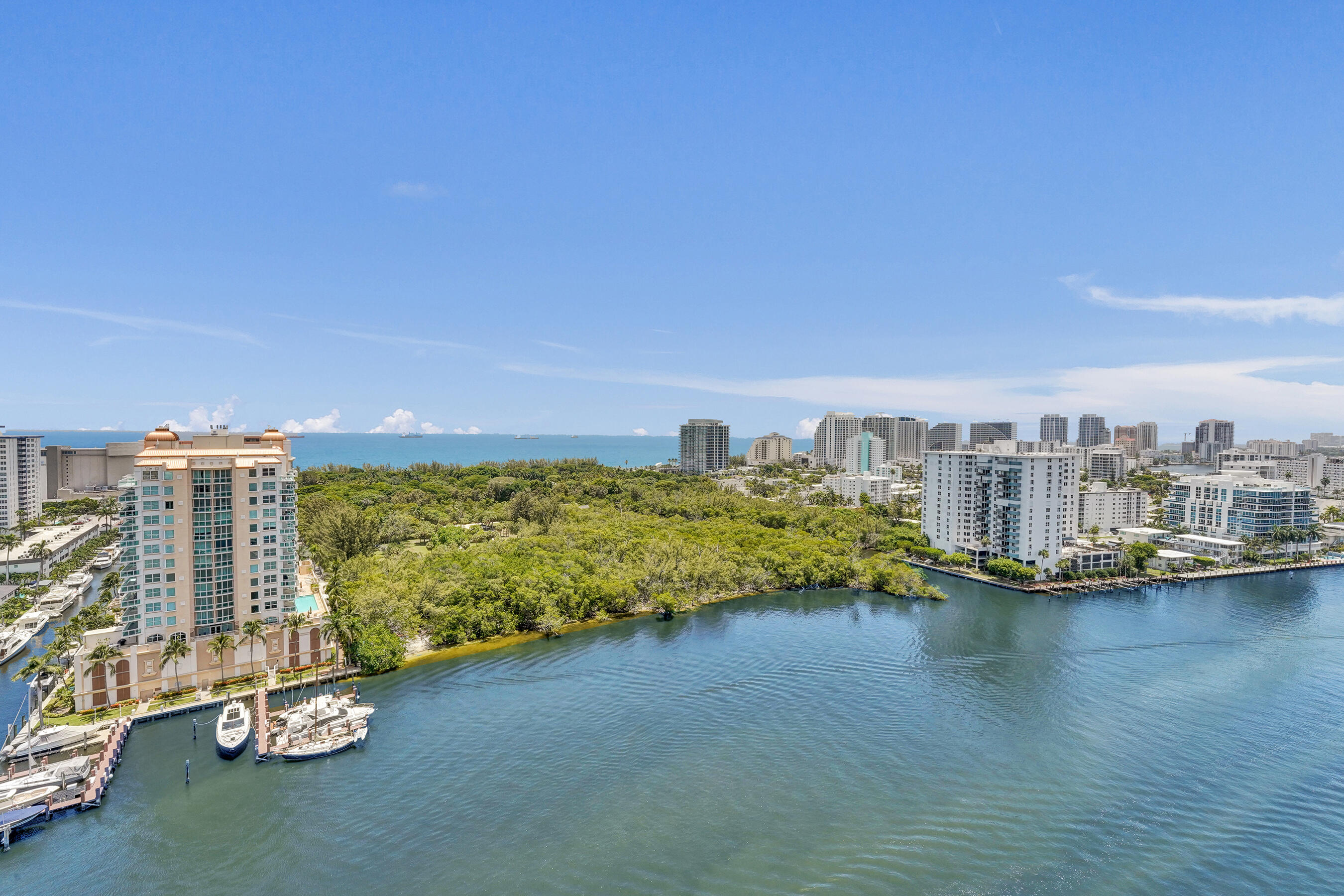 CORINTHIAN ON THE INTRACOASTAL - Residential