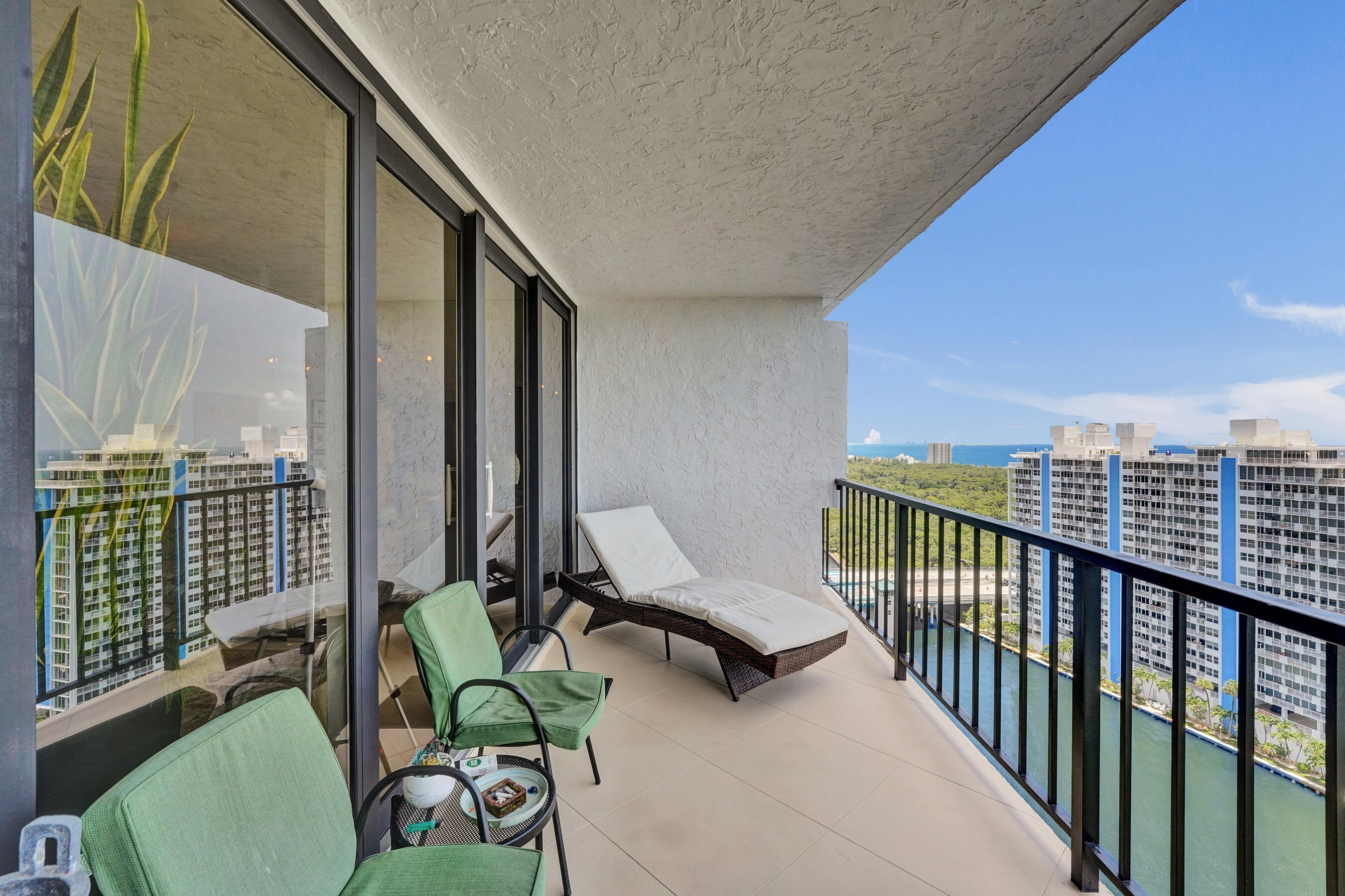 CORINTHIAN ON THE INTRACOASTAL - Residential