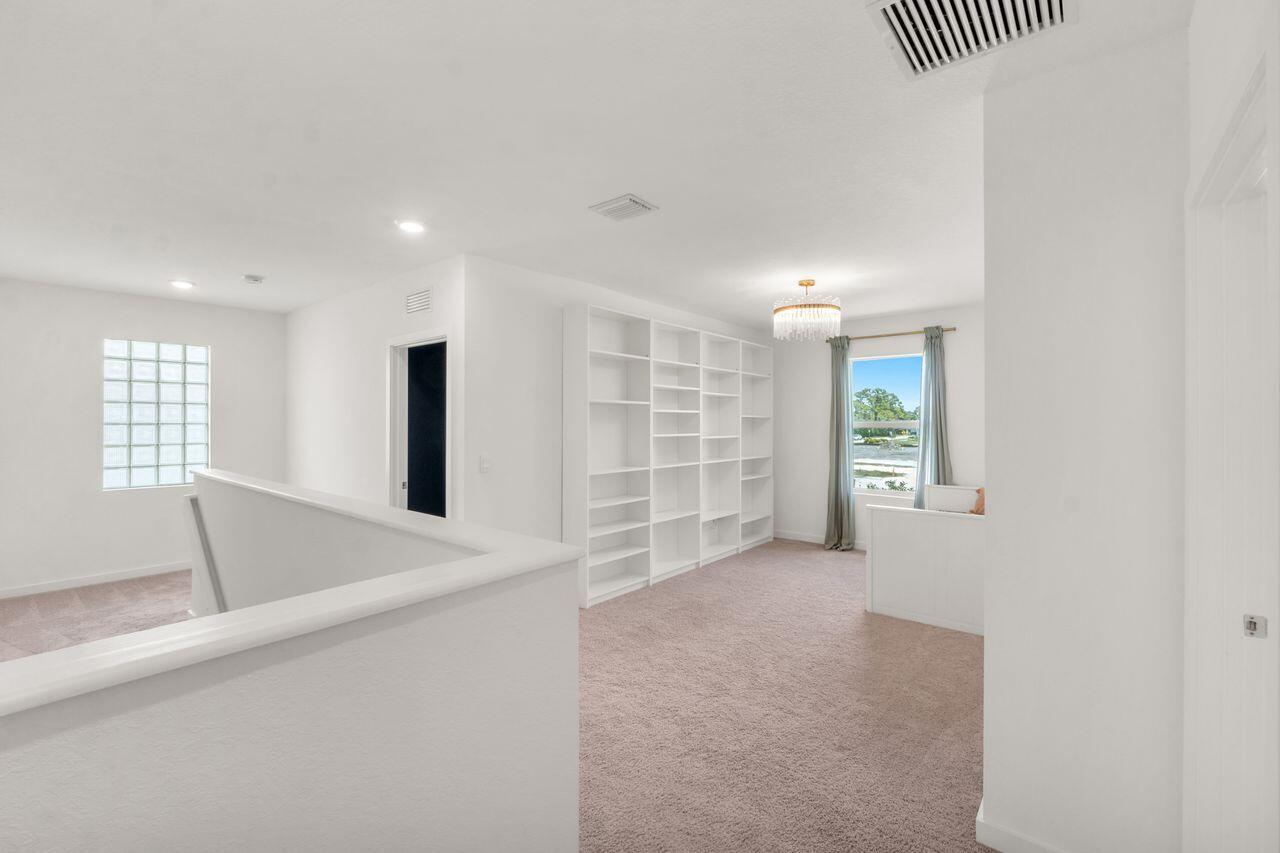 CATALINA ESTATES - Residential