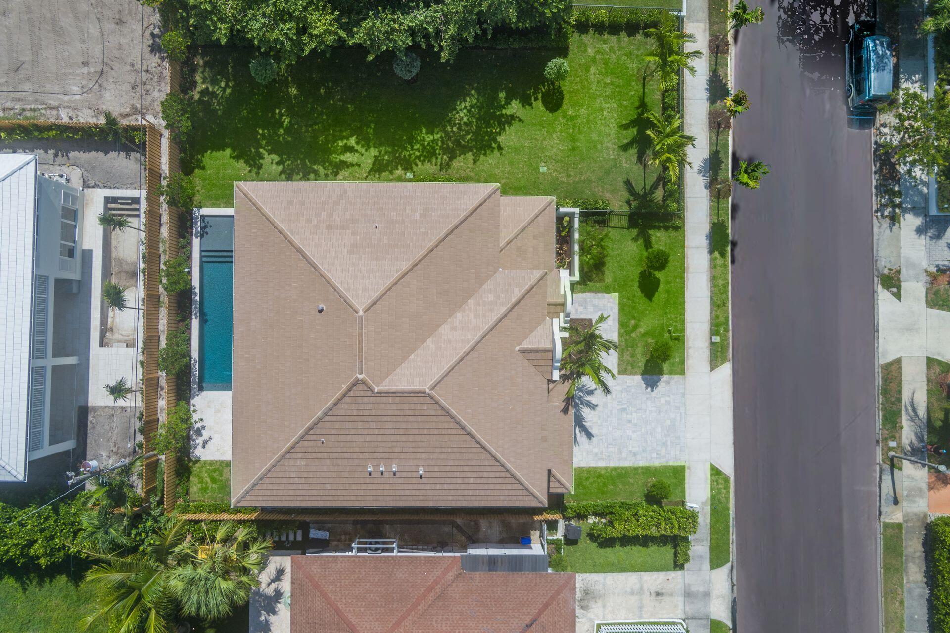EDGEWATER - Residential