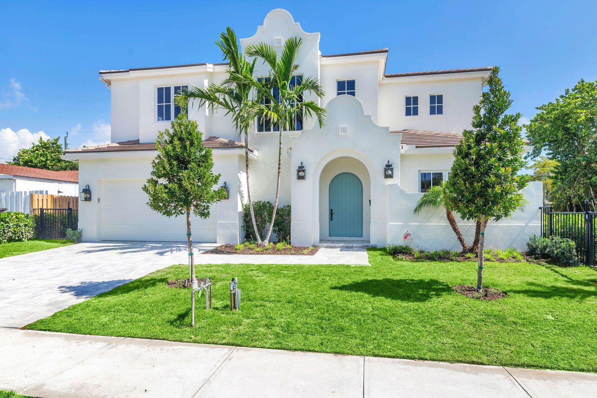 EDGEWATER - Residential