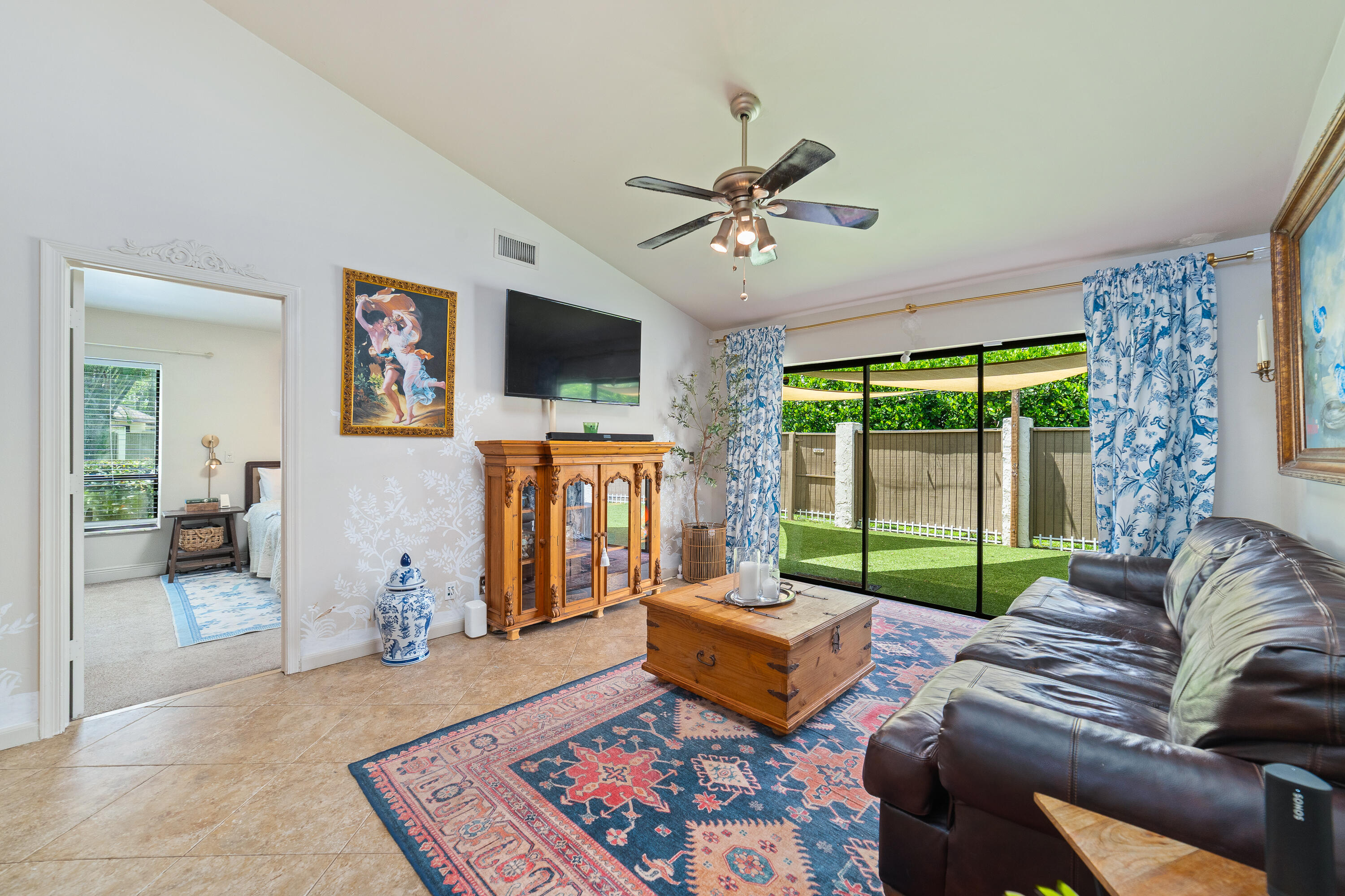 HIDDEN PINES OF WELLINGTON - Residential