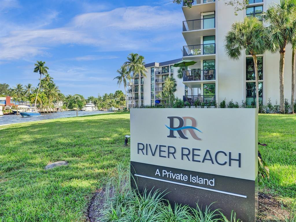 RIVER REACH CONDOMINIUM V - Residential