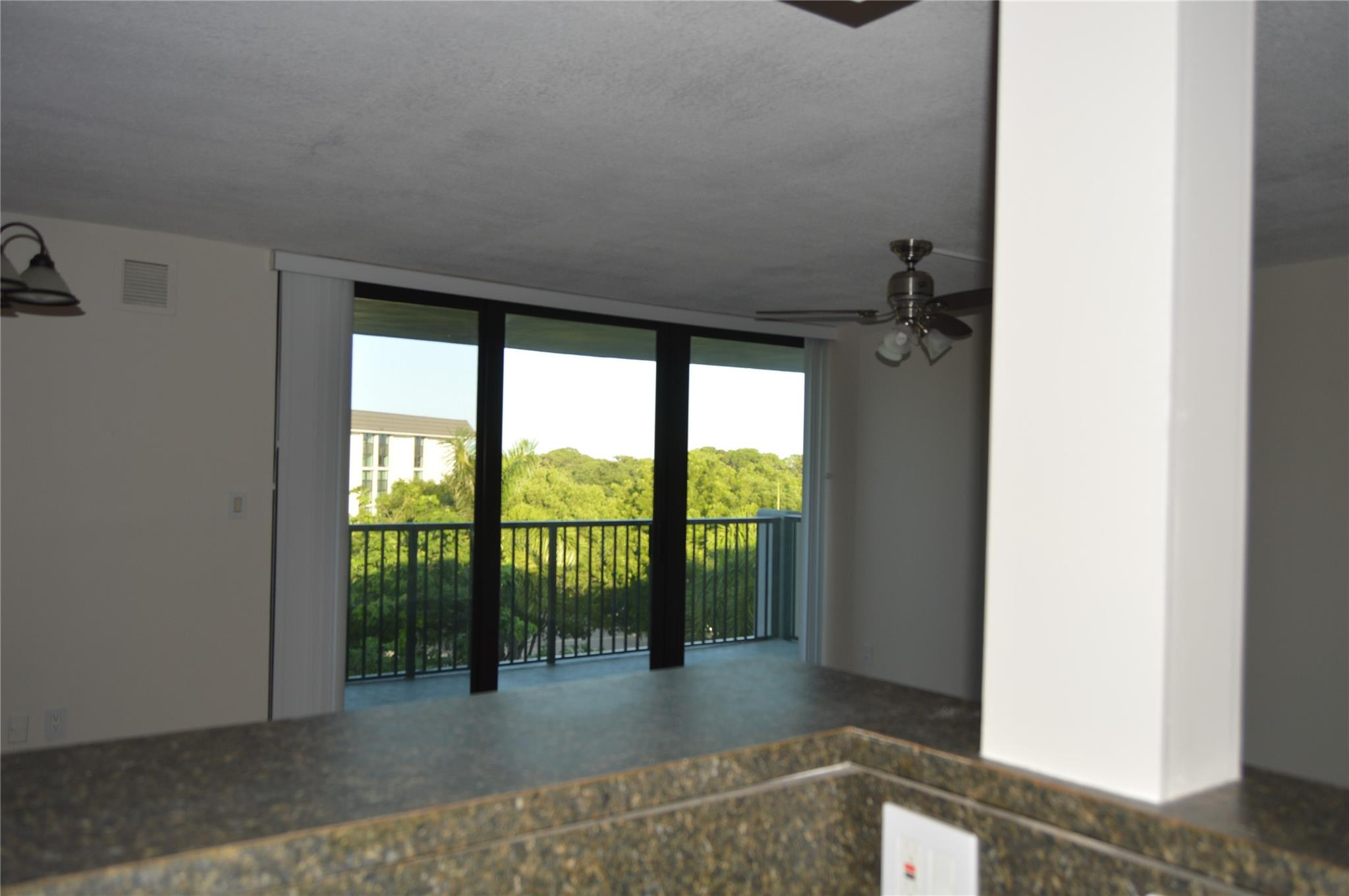 RIVER REACH CONDOMINIUM V - Residential