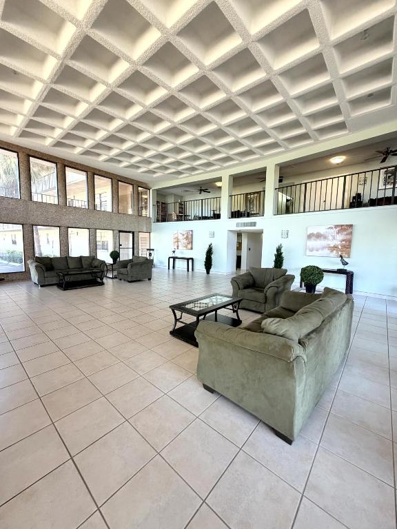 ISLE OF SANDALFOOT CONDO - Residential