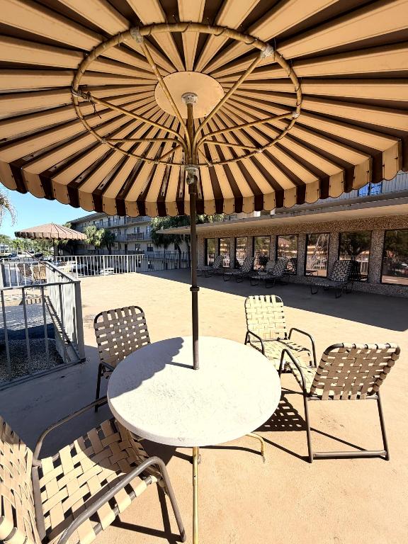 ISLE OF SANDALFOOT CONDO - Residential