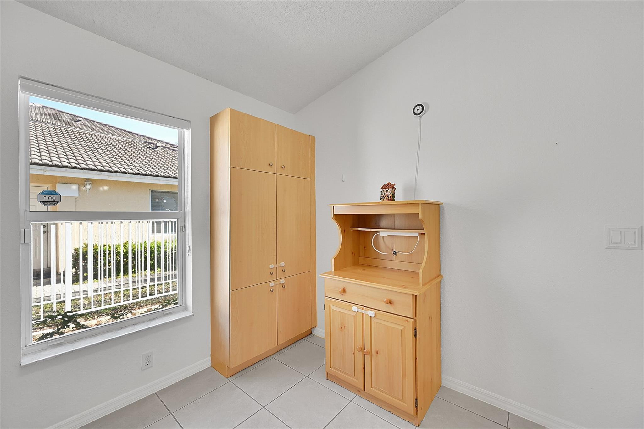 RAINTREE VILLAS - Residential