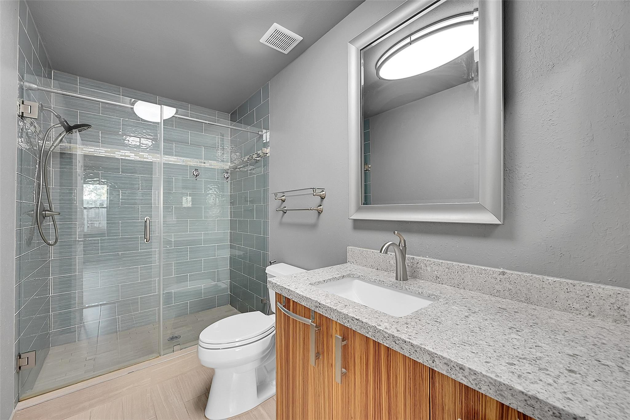 RAINTREE VILLAS - Residential