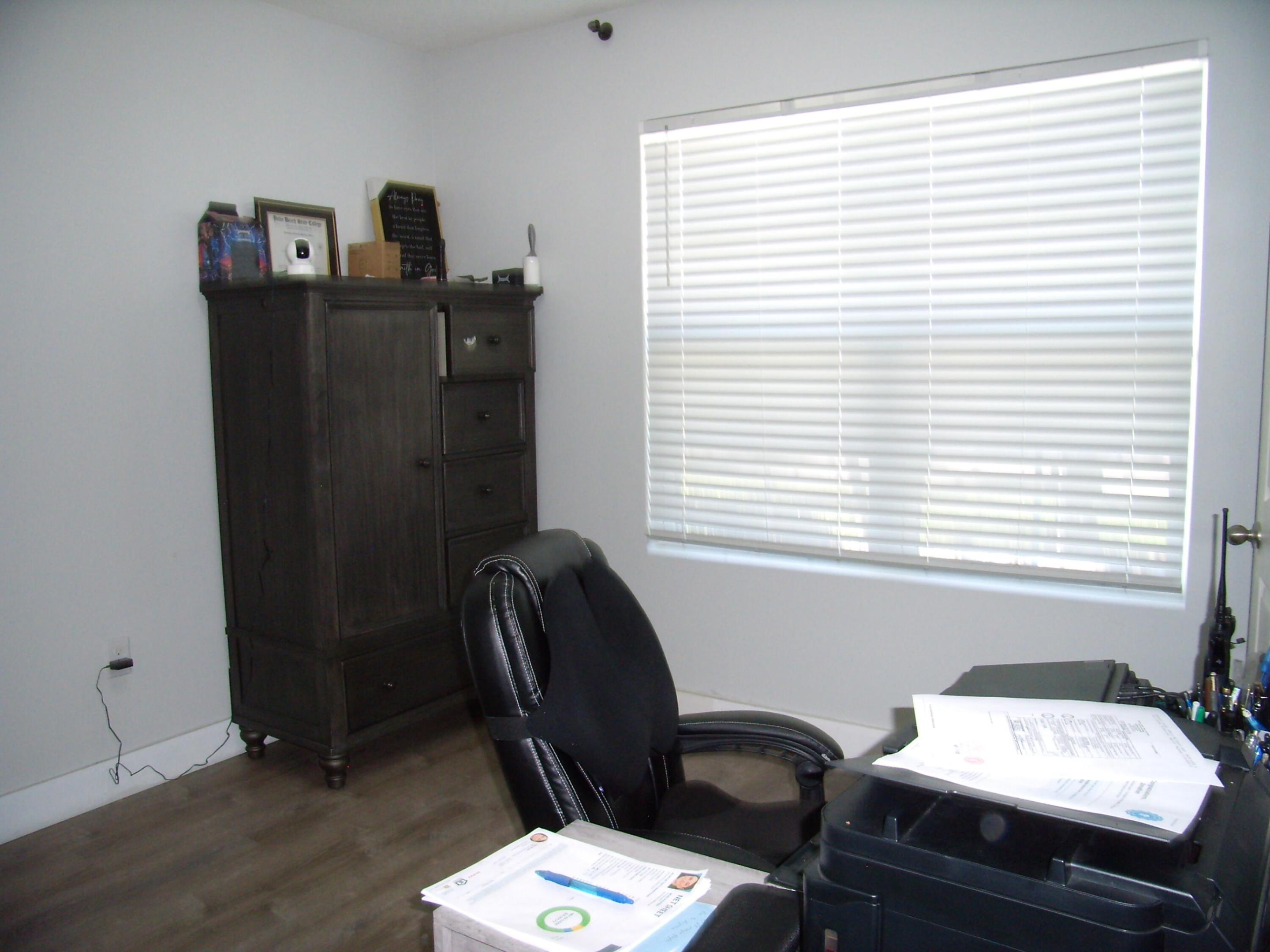 PORT ST LUCIE SECTION 17 - Residential