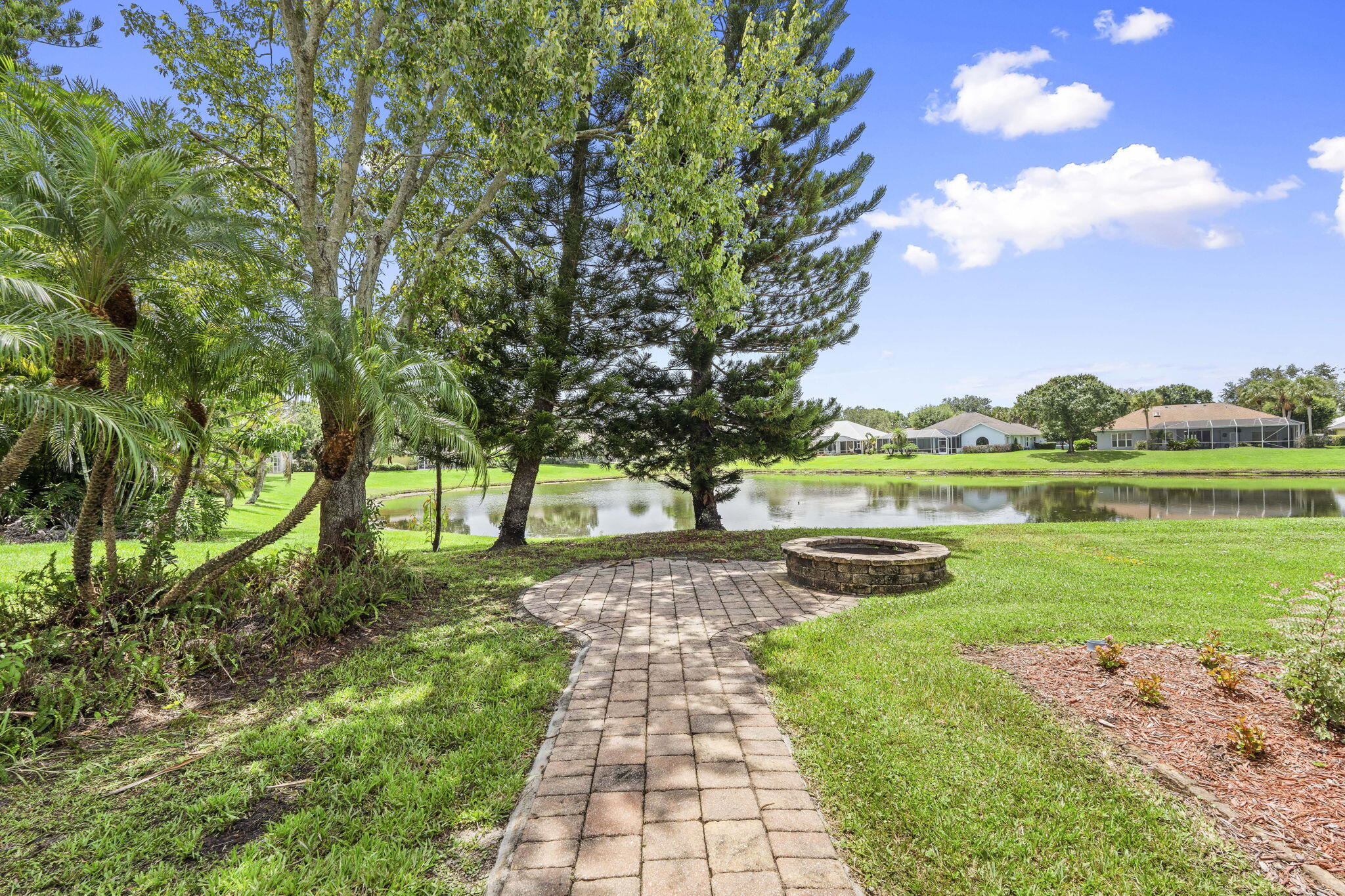 DANFORTH - Residential