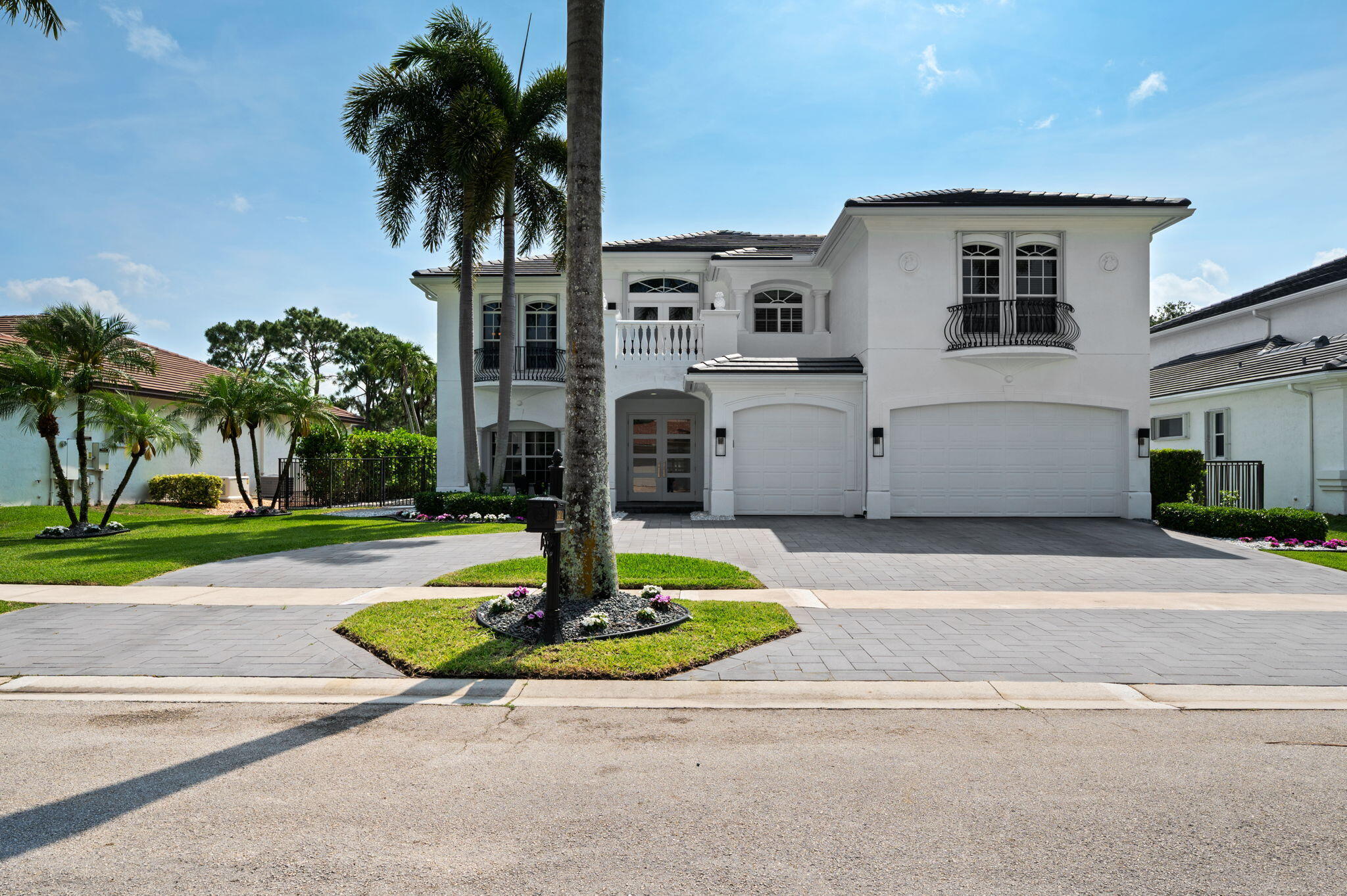 Beautifully upgraded golf course residence offered with a highly sought-after Golf Membership. Perfectly positioned on a premier section of the course with stunning fairway views while avoiding concern of stray golf balls. Features include new wood laminate flooring, a designer kitchen with top-tier appliances, open living spaces, and exceptional indoor/outdoor flow. The resort-style backyard showcases a custom putting green, pool area, and incredible outdoor cooking and entertainment space. A rare opportunity to enjoy luxury country club living in one of Delray Beach's premier golf communities.