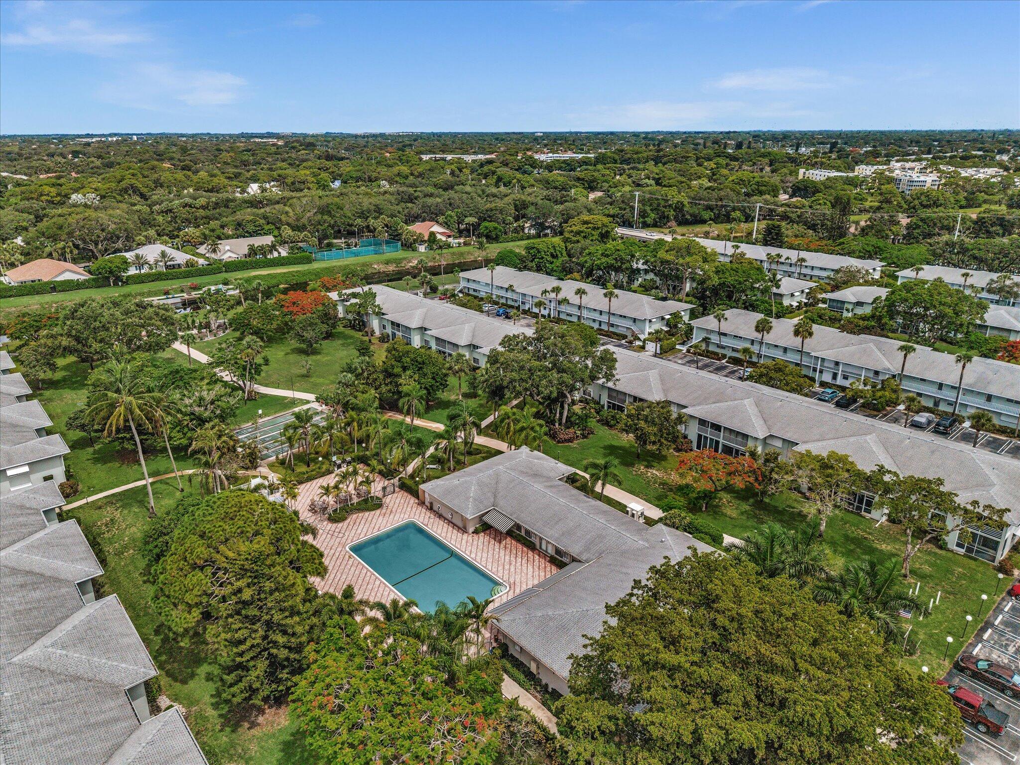 SABAL PINE CONDO - Residential