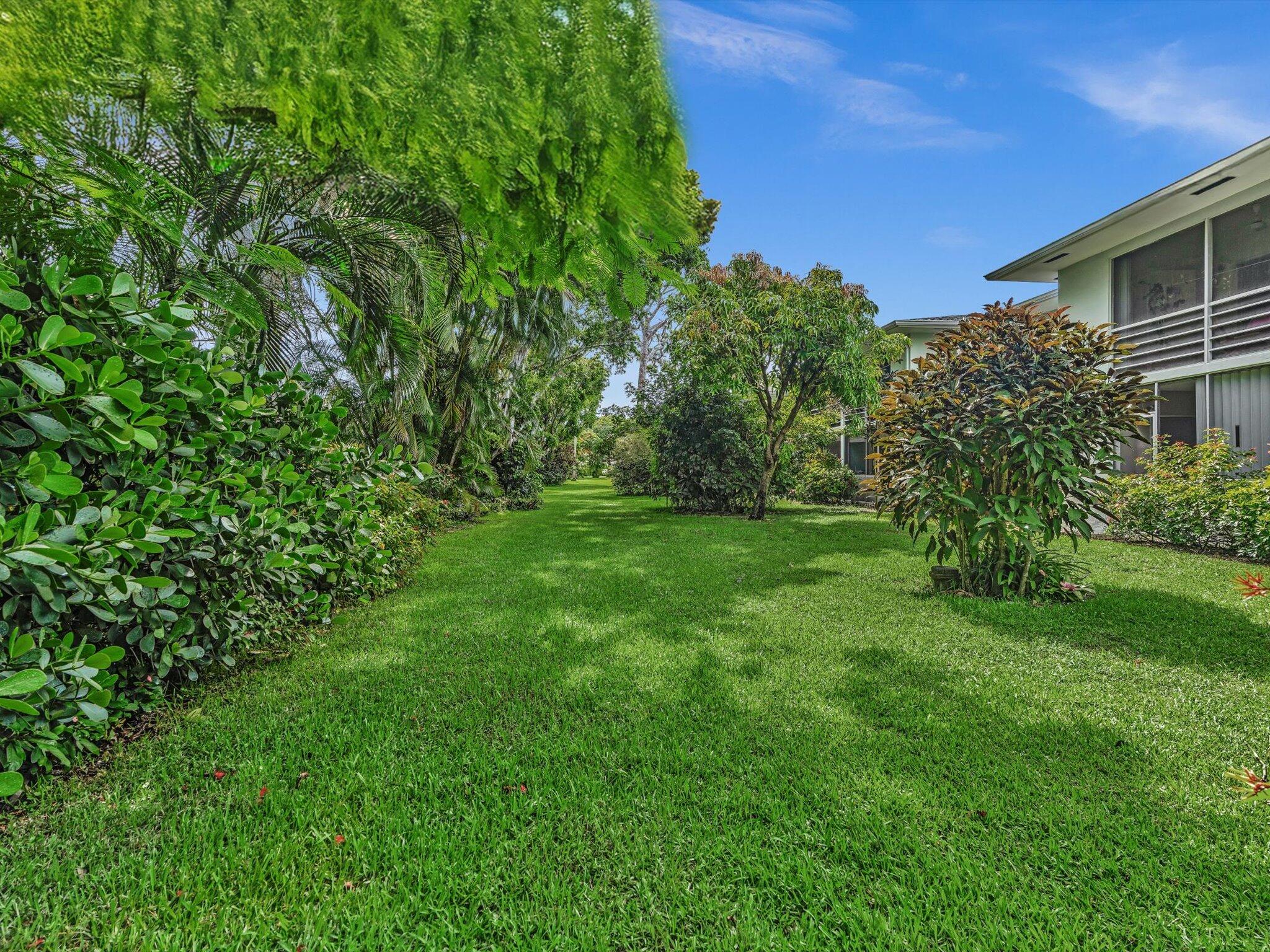 SABAL PINE CONDO - Residential