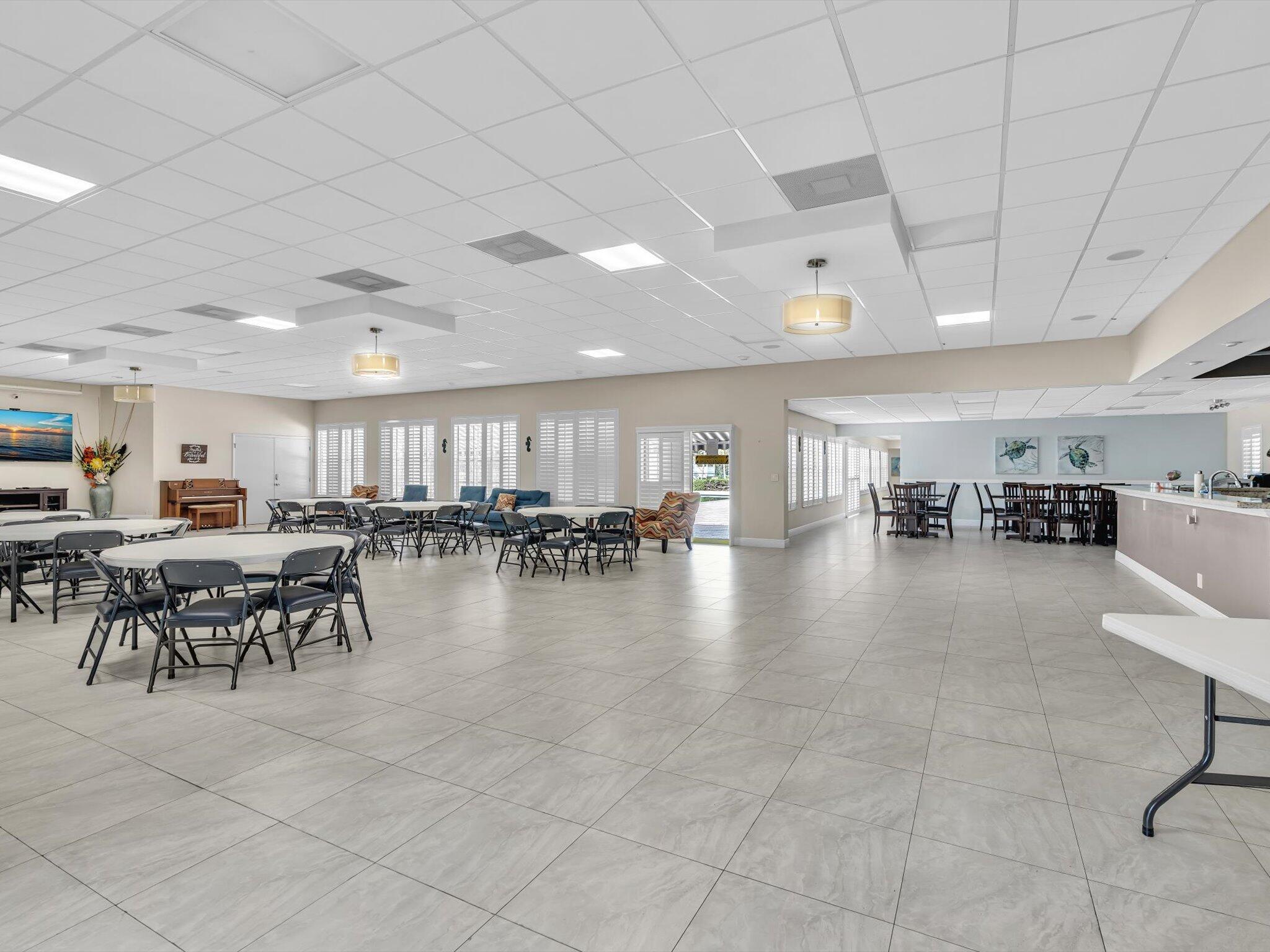 SABAL PINE CONDO - Residential