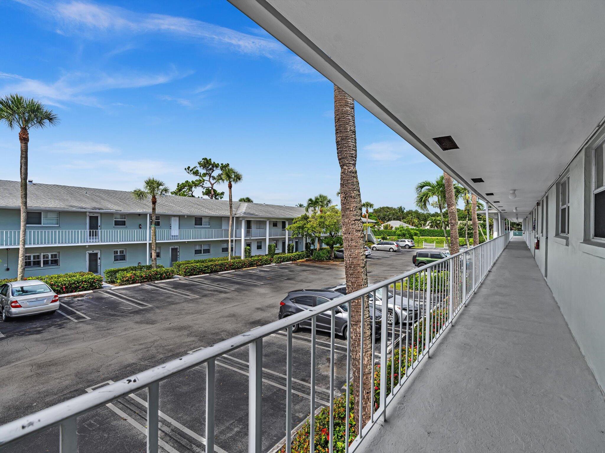 SABAL PINE CONDO - Residential