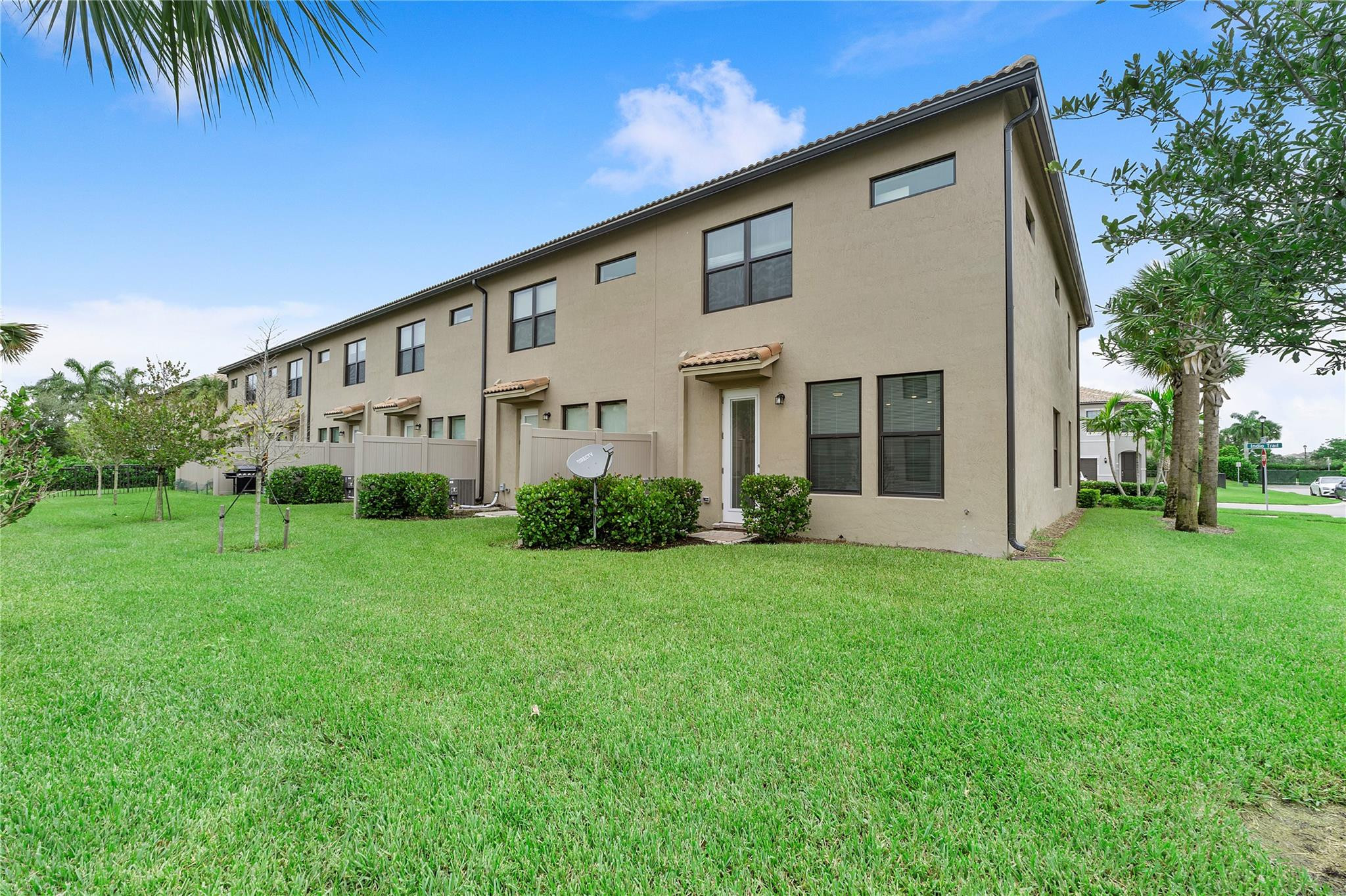 FIELDS AT GULFSTREAM POLO PUD PLAT SIX - Residential Lease