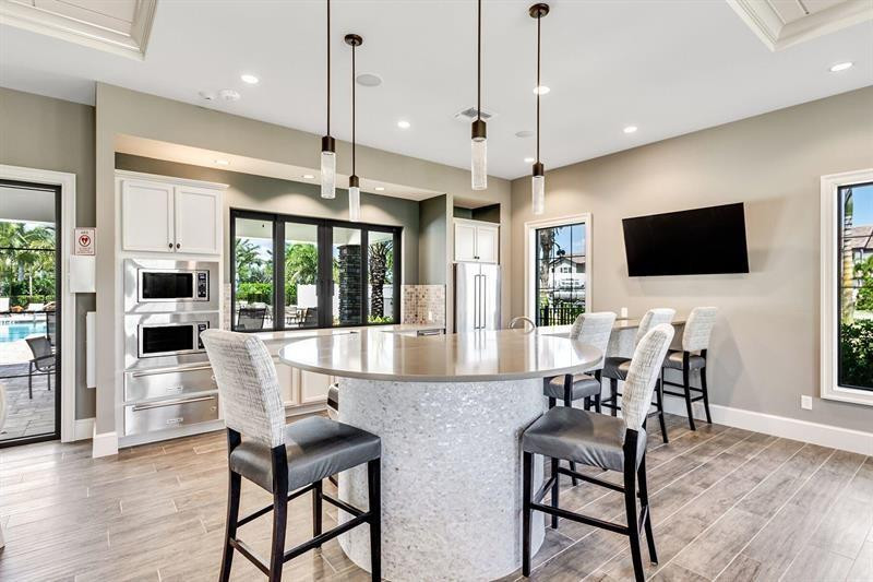 FIELDS AT GULFSTREAM POLO PUD PLAT SIX - Residential Lease