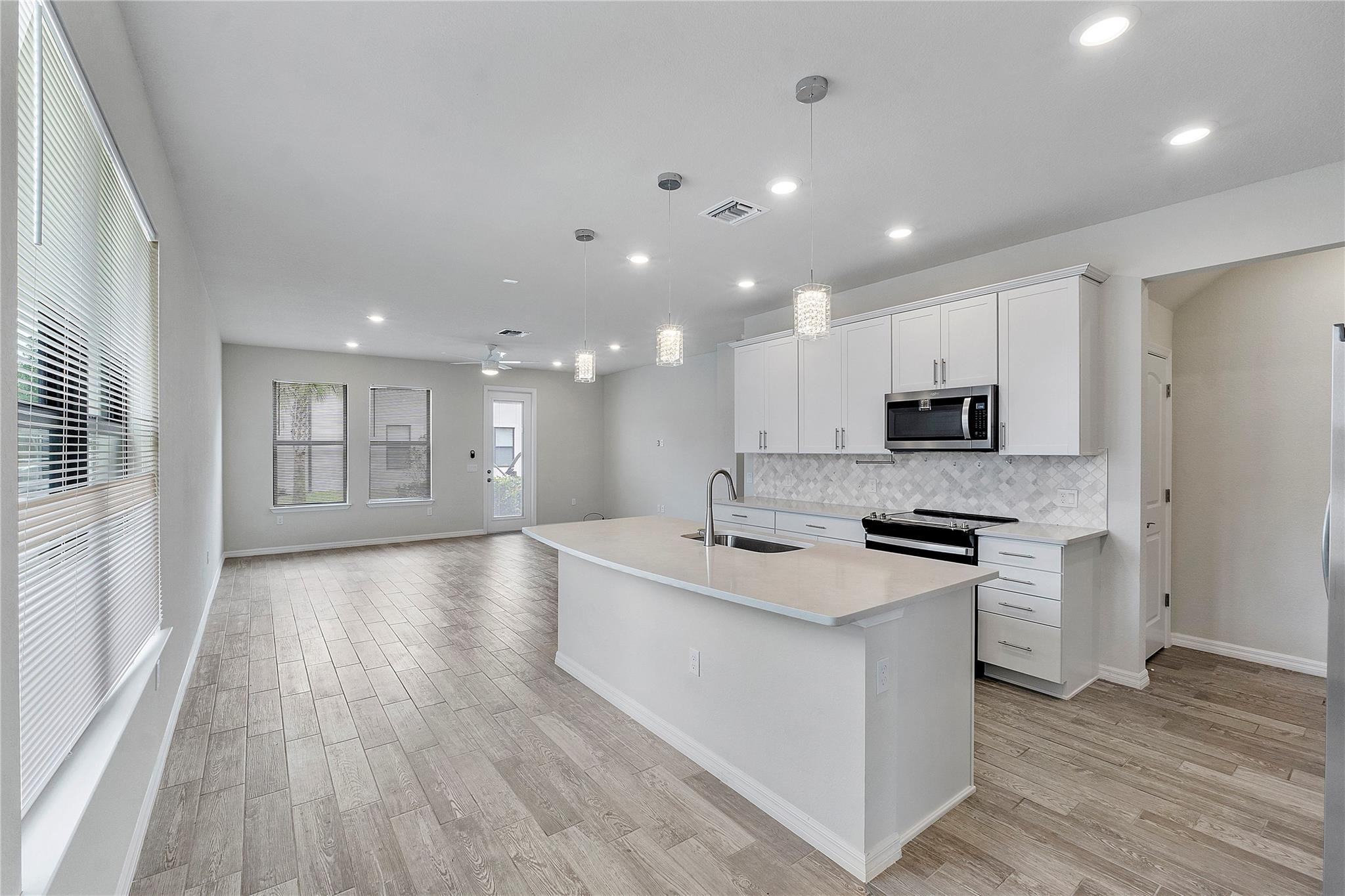 FIELDS AT GULFSTREAM POLO PUD PLAT SIX - Residential Lease