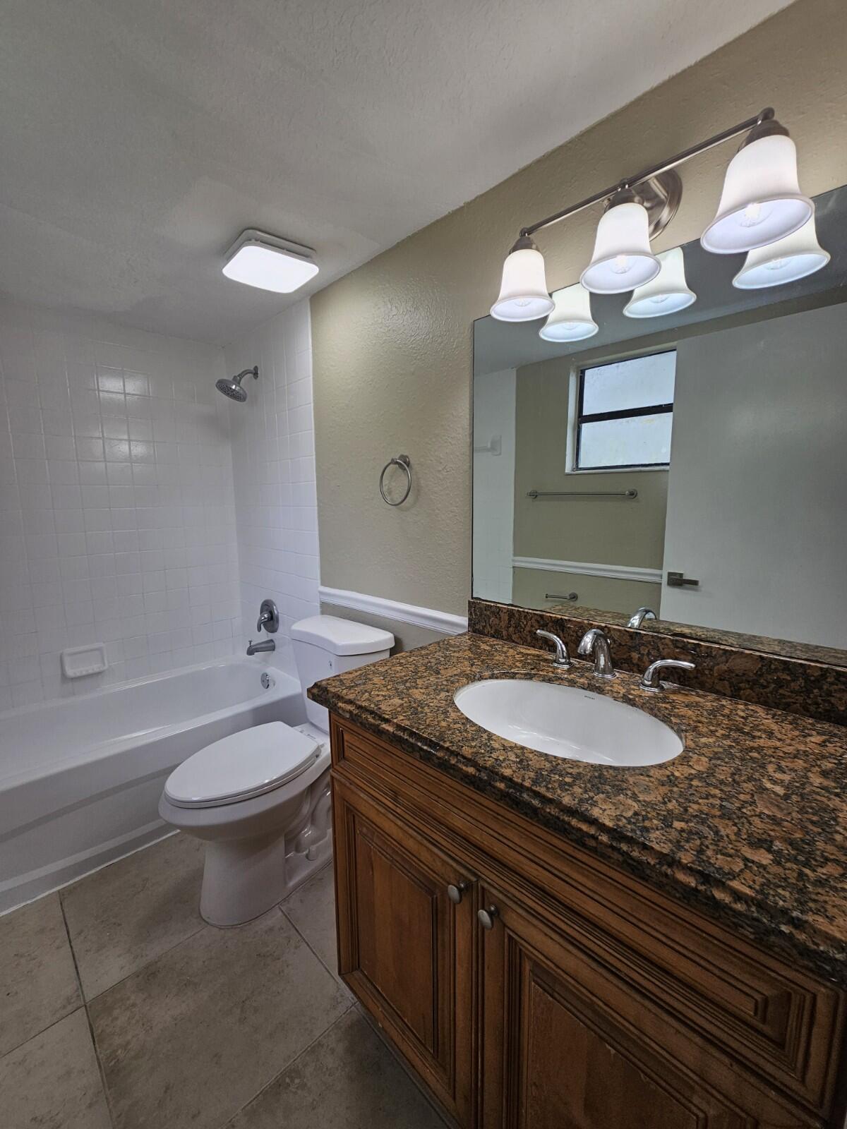 PALM BEACH PLACE CONDO - Residential Lease