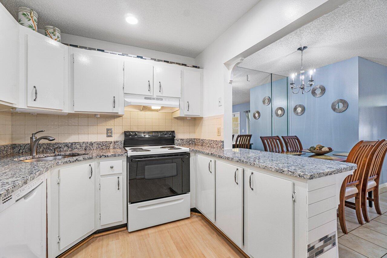 PINE RIDGE SOUTH IV CONDO - Residential Lease