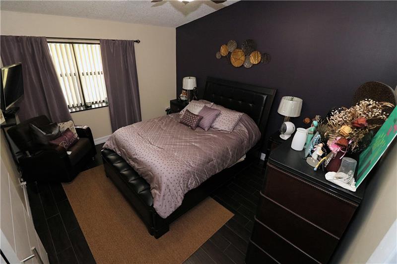Golden Raintree V - Residential