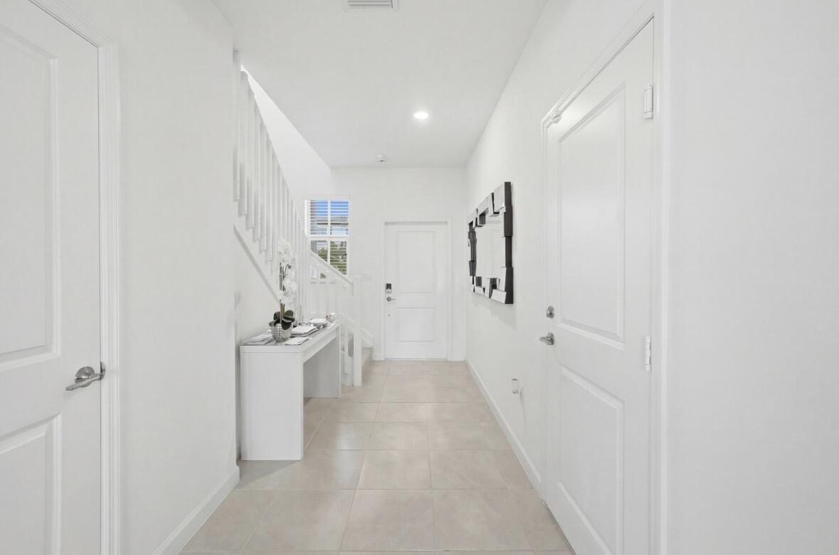 GOLF PARK SEC 1 - Residential Lease