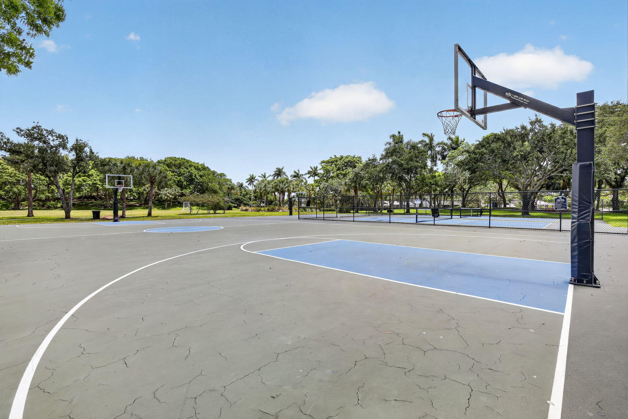 Laurel Ridge - Residential