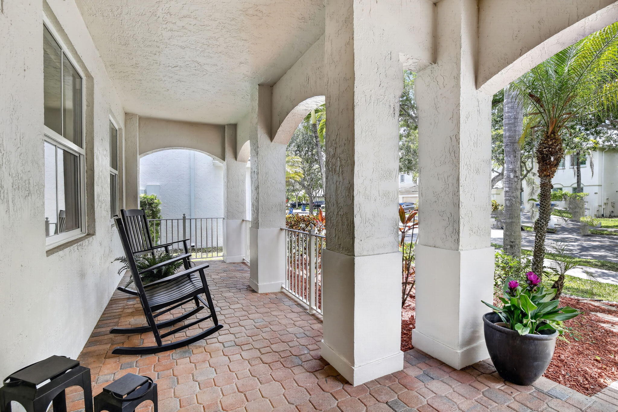 Laurel Ridge - Residential