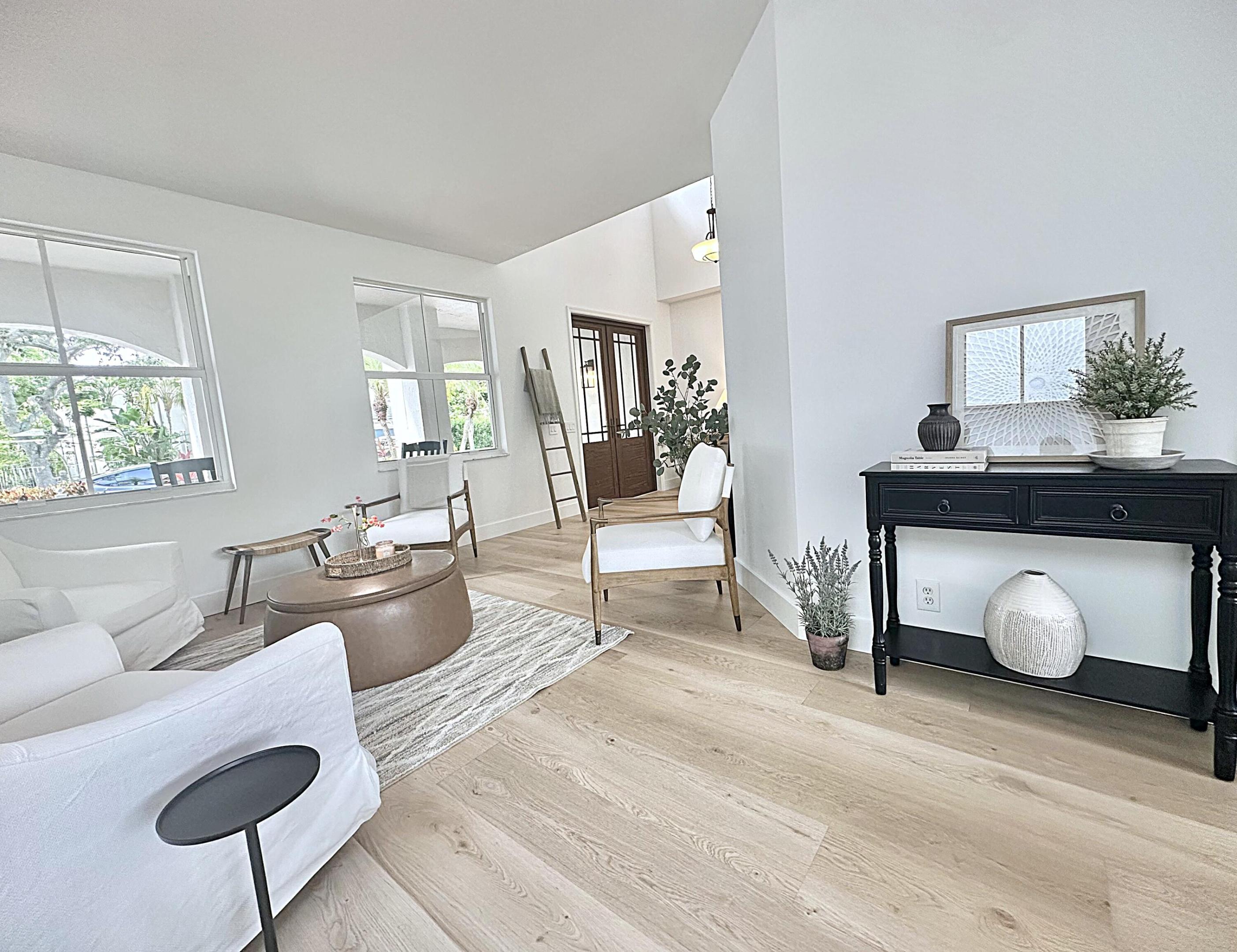 Laurel Ridge - Residential