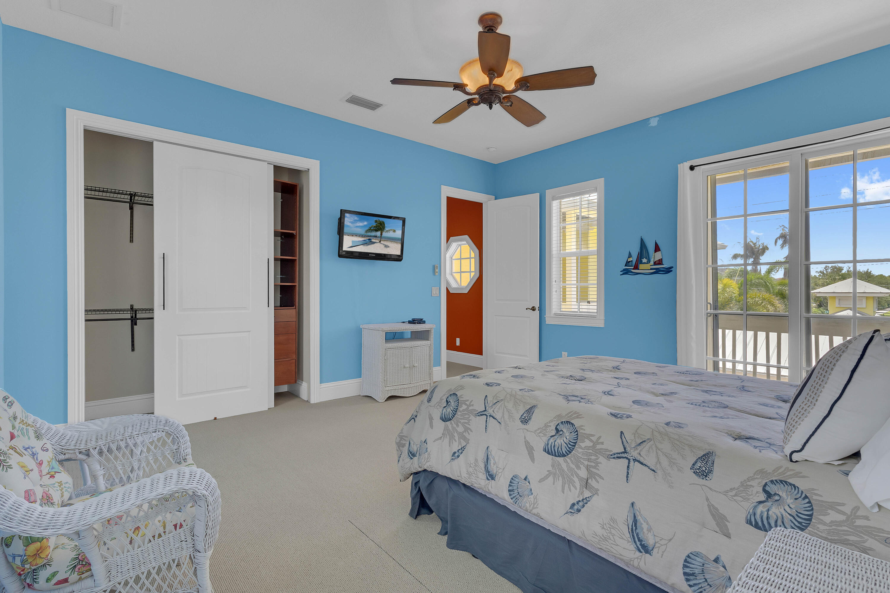SURFSIDE PLAZA UNIT 1 REPLAT - Residential
