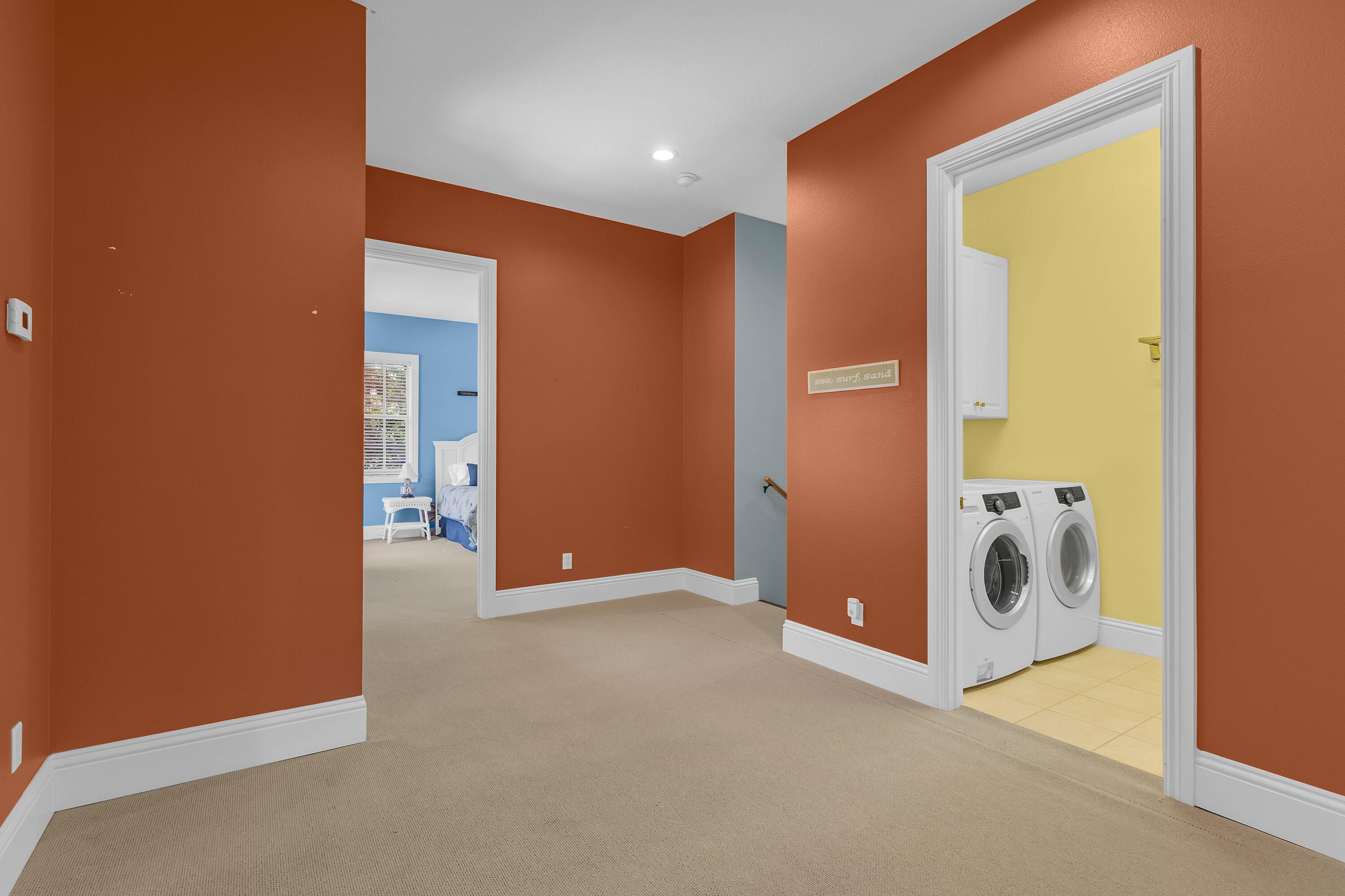 SURFSIDE PLAZA UNIT 1 REPLAT - Residential