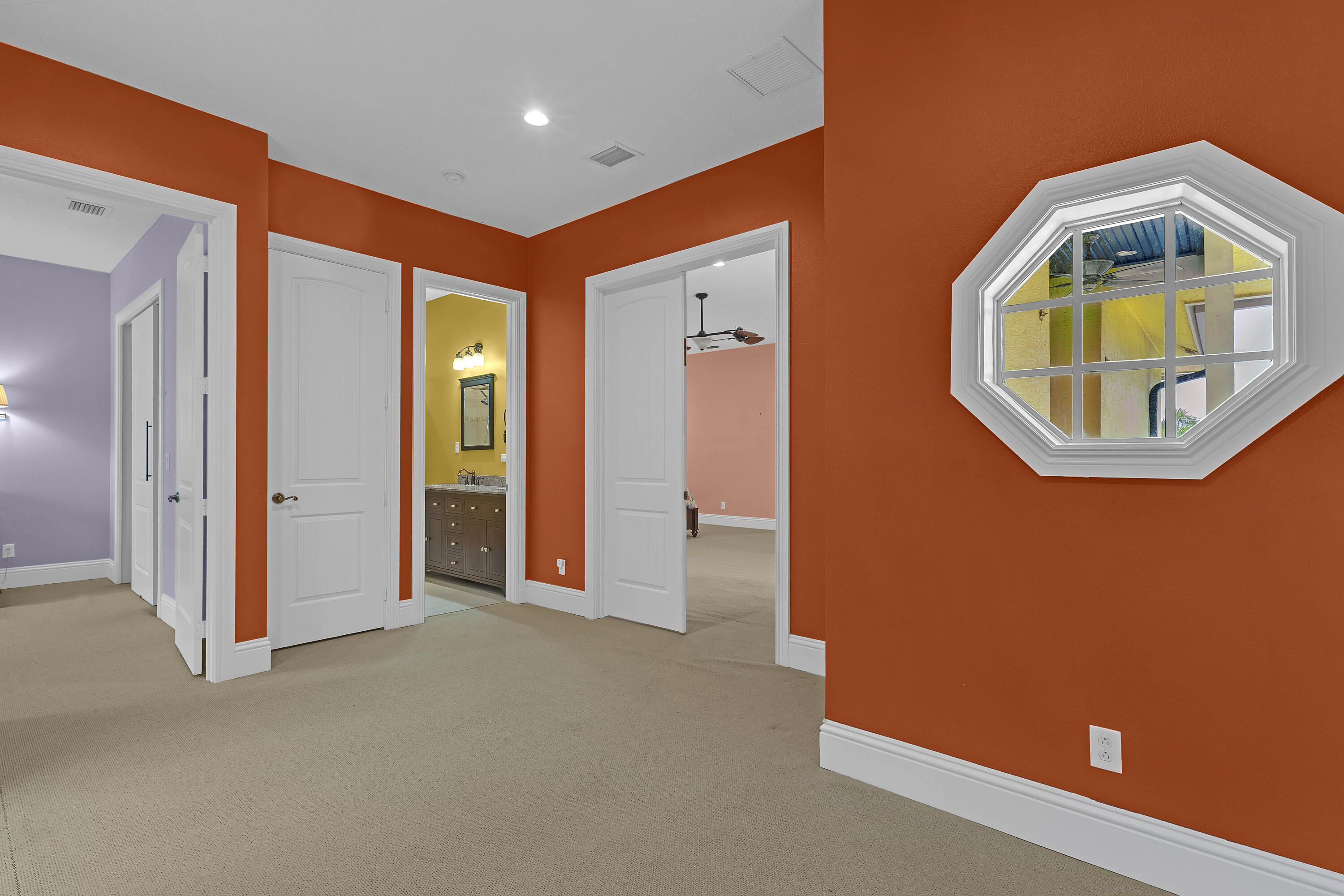 SURFSIDE PLAZA UNIT 1 REPLAT - Residential