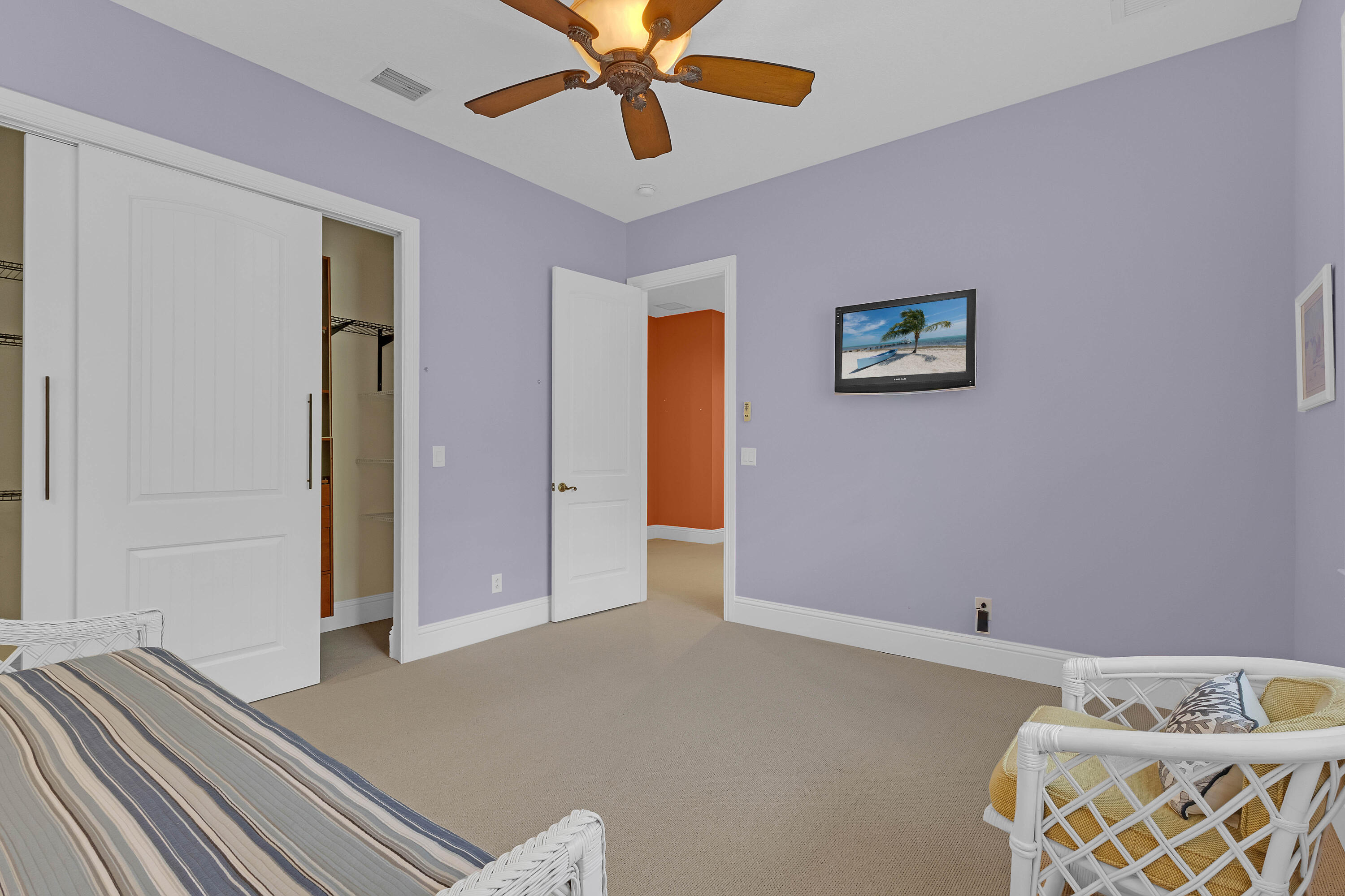 SURFSIDE PLAZA UNIT 1 REPLAT - Residential