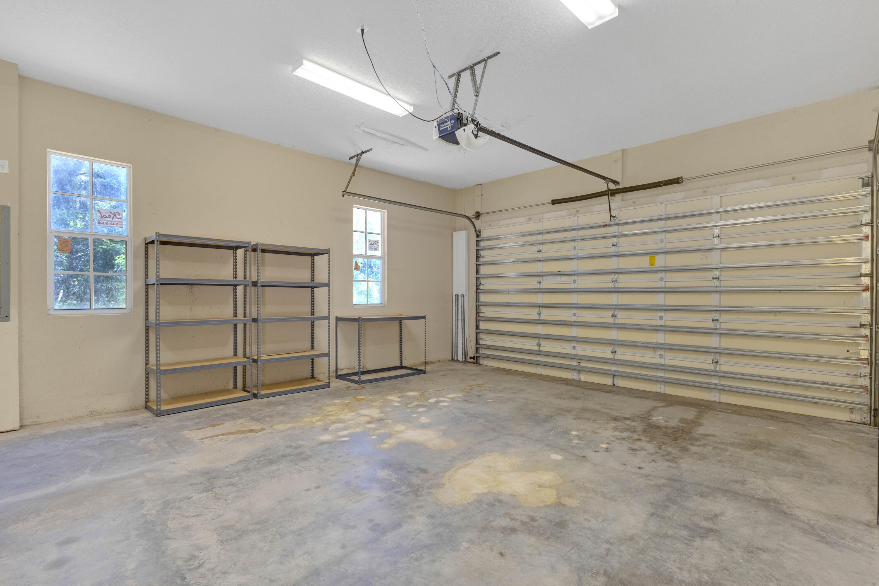 SURFSIDE PLAZA UNIT 1 REPLAT - Residential